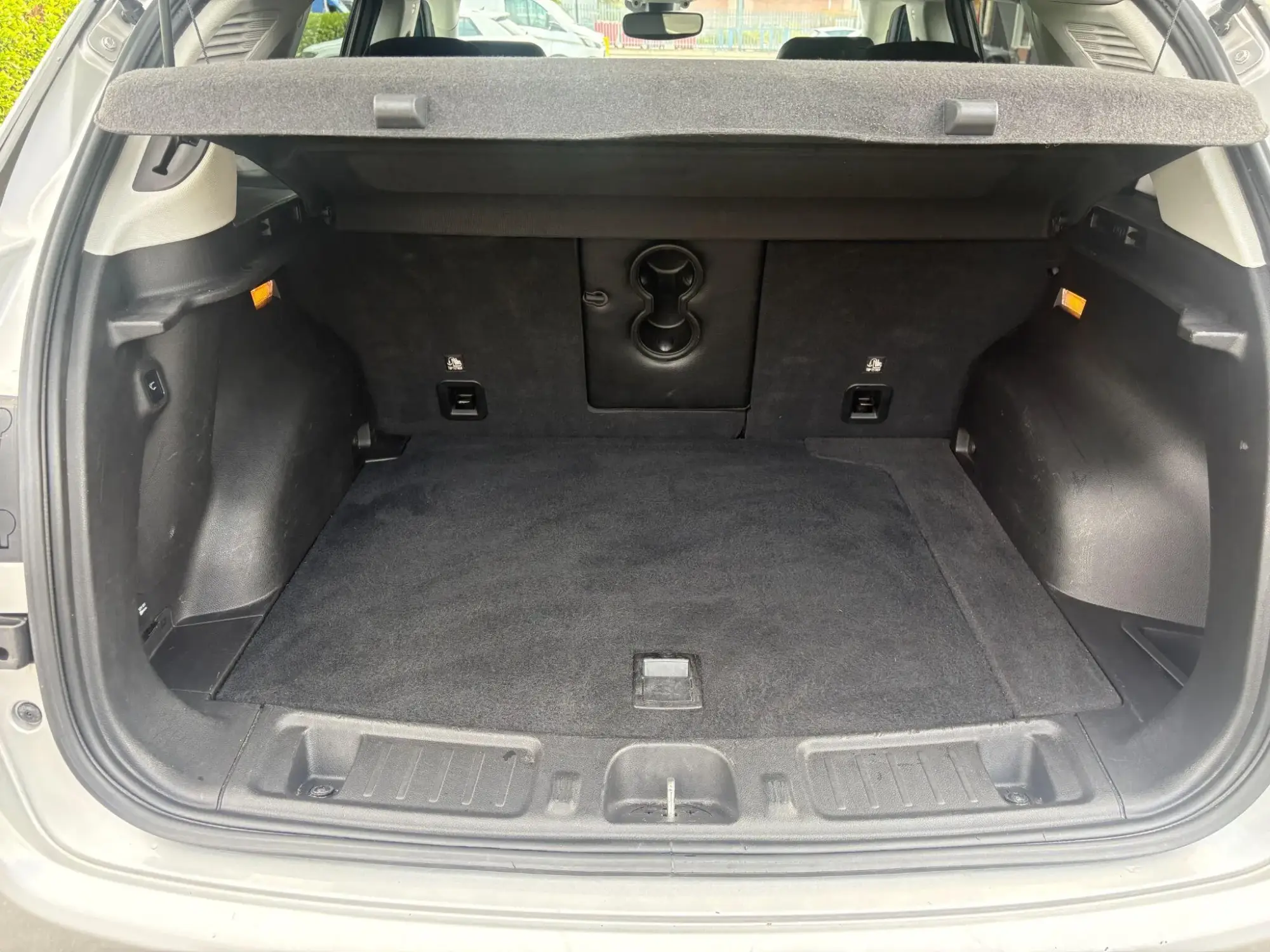 Jeep Compass 4XE Image 10 Jeep Compass 4XE Image 10