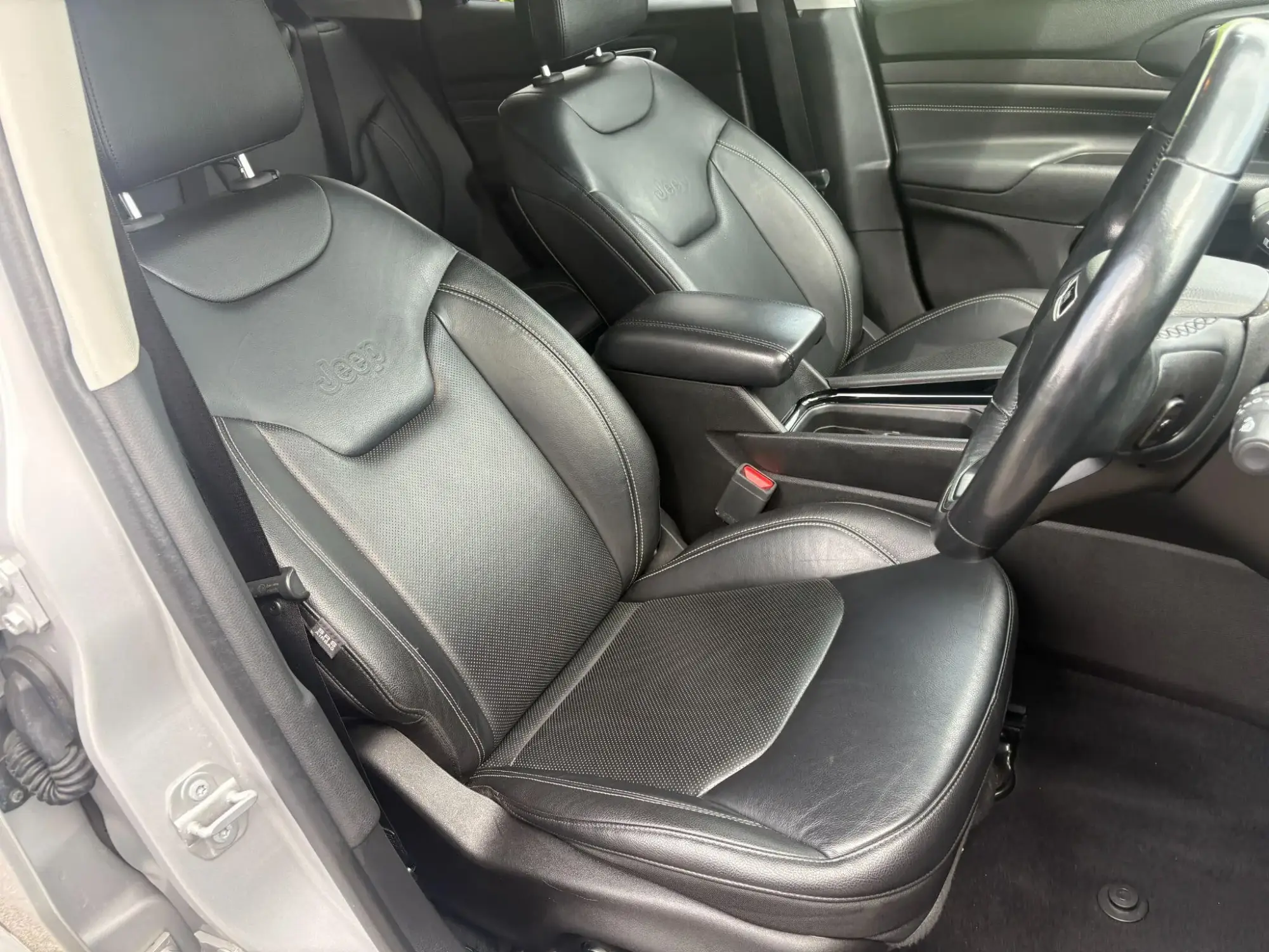 Jeep Compass 4XE Image 17 Jeep Compass 4XE Image 17