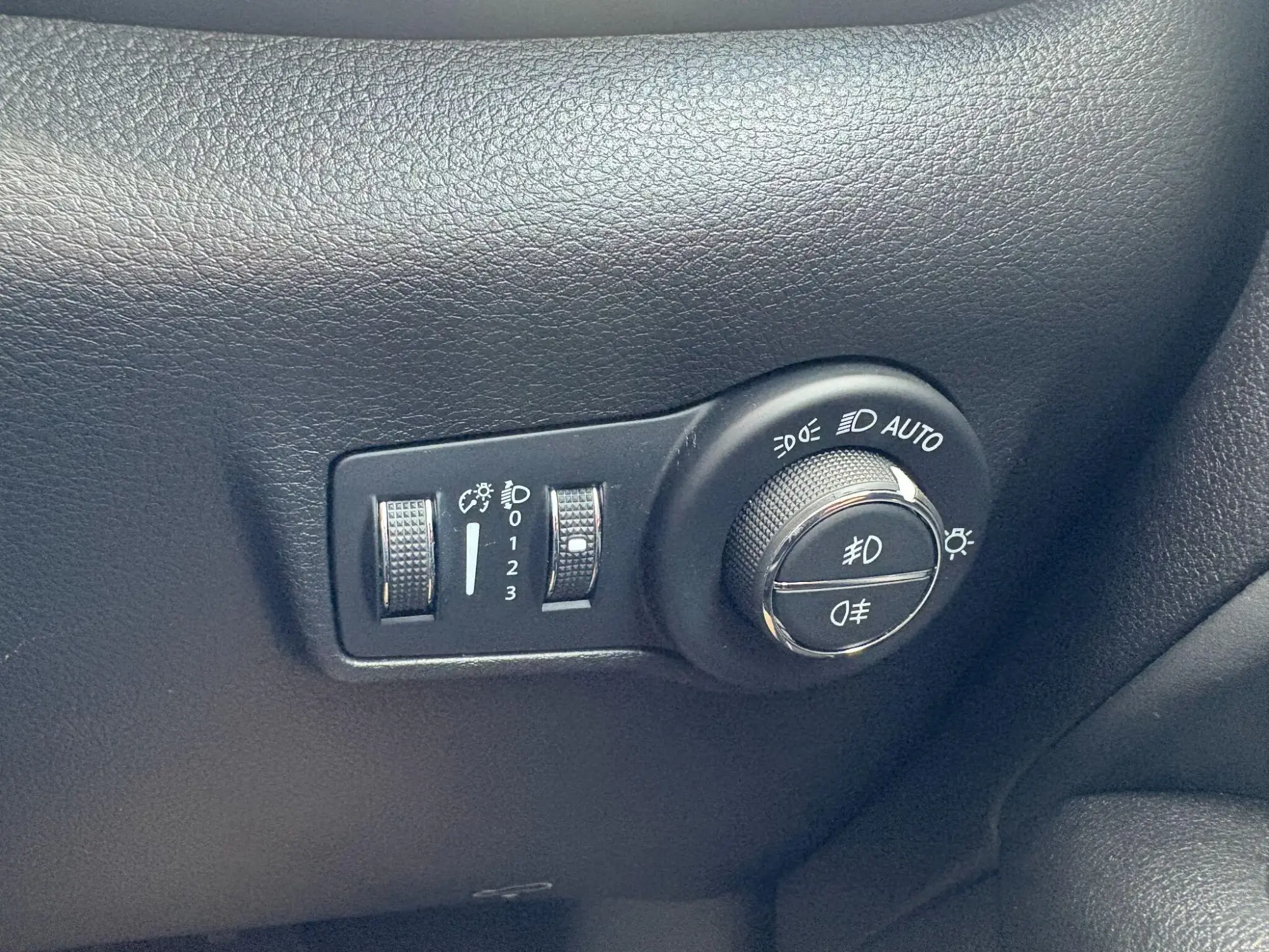 Jeep Compass 4XE Image 18 Jeep Compass 4XE Image 18