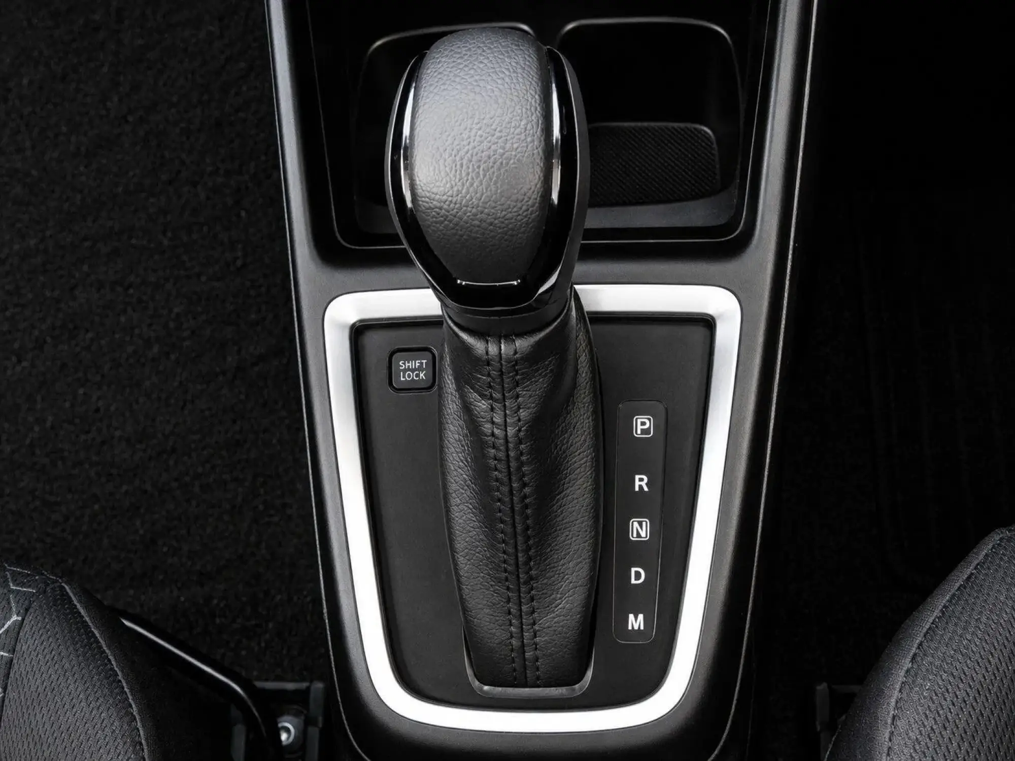 Suzuki Swift Image 21