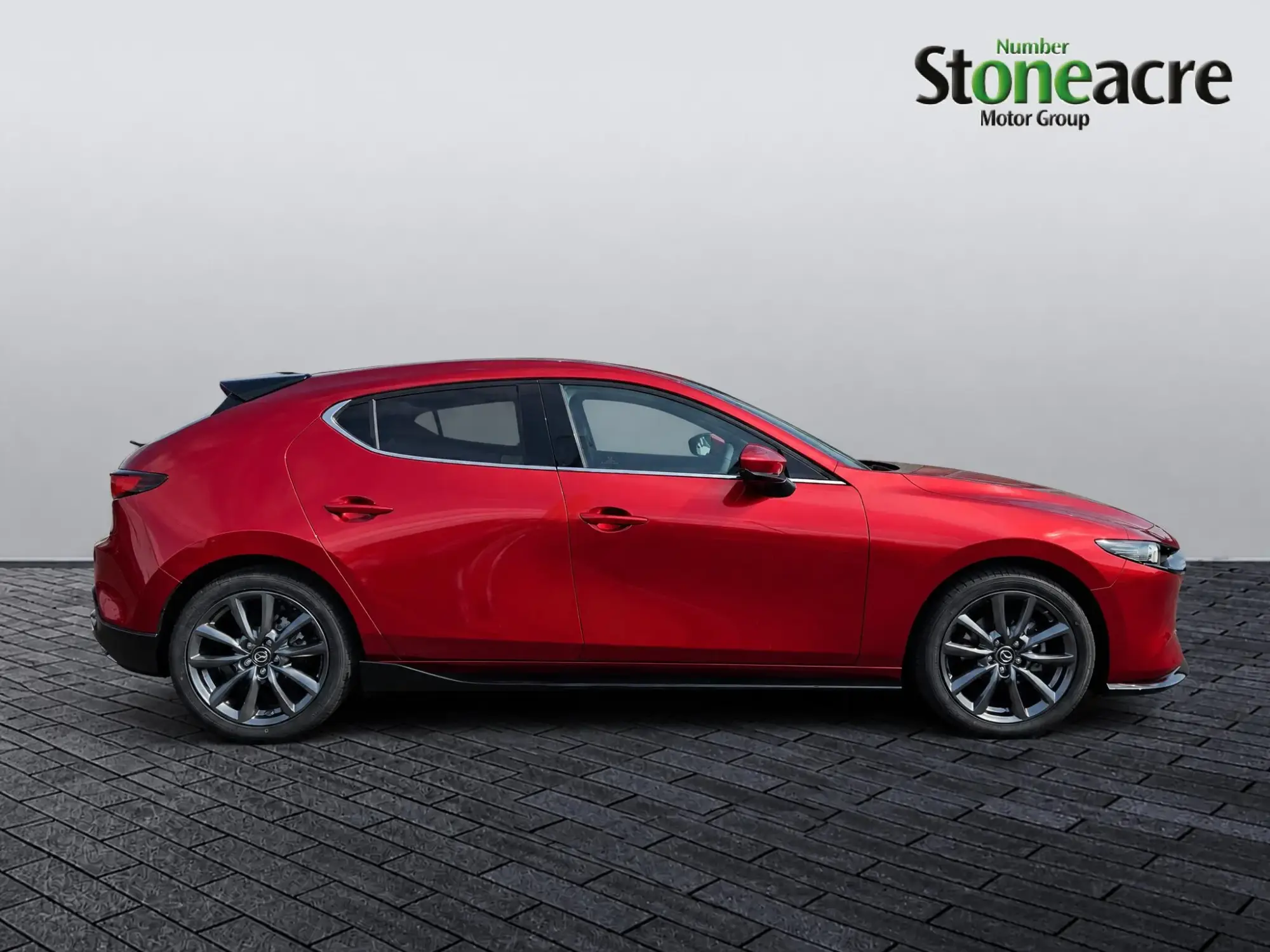 Mazda 3 2.5 e-SKYACTIV-G MHEV Takumi Euro 6 (s/s) 5dr NA26ZHW Image 2 Mazda 3 2.5 e-SKYACTIV-G MHEV Takumi Euro 6 (s/s) 5dr NA26ZHW Image 2