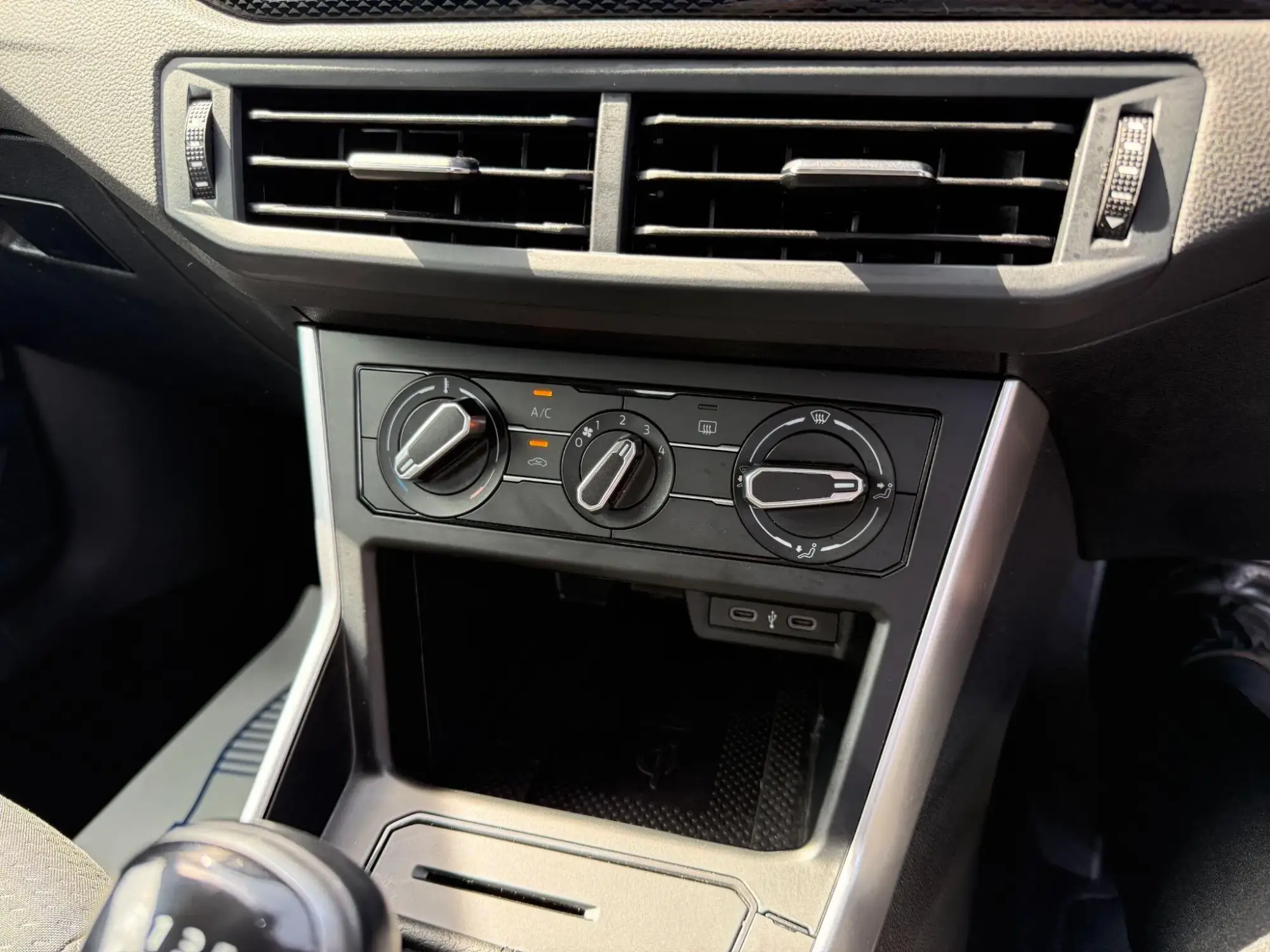 Volkswagen Taigo Image 25
