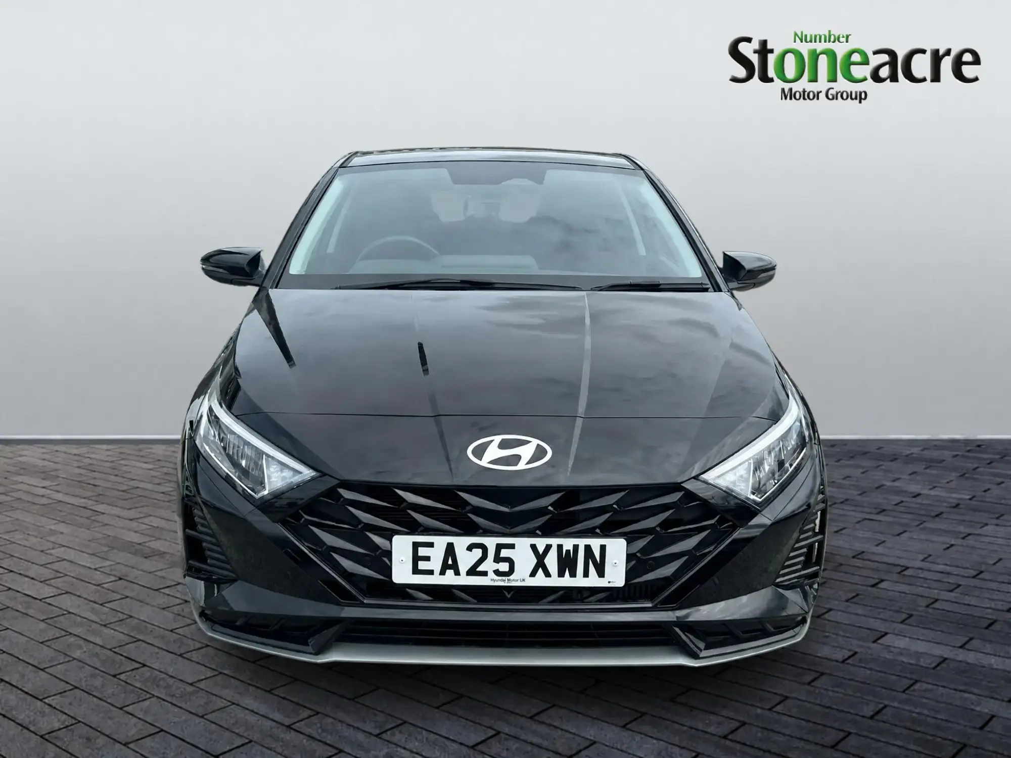 Hyundai i20 Image 2 Hyundai i20 Image 2