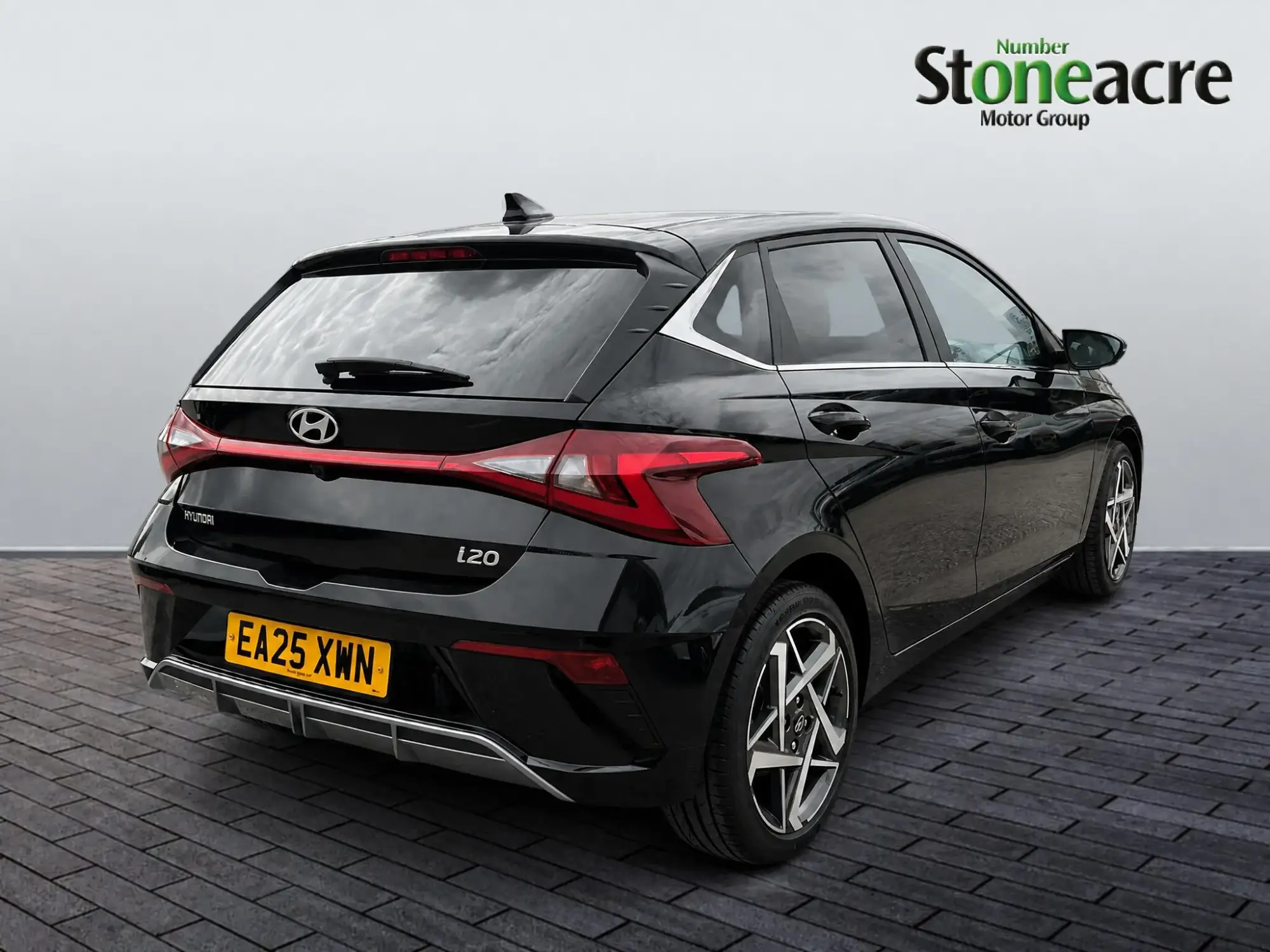 Hyundai i20 Image 7 Hyundai i20 Image 7