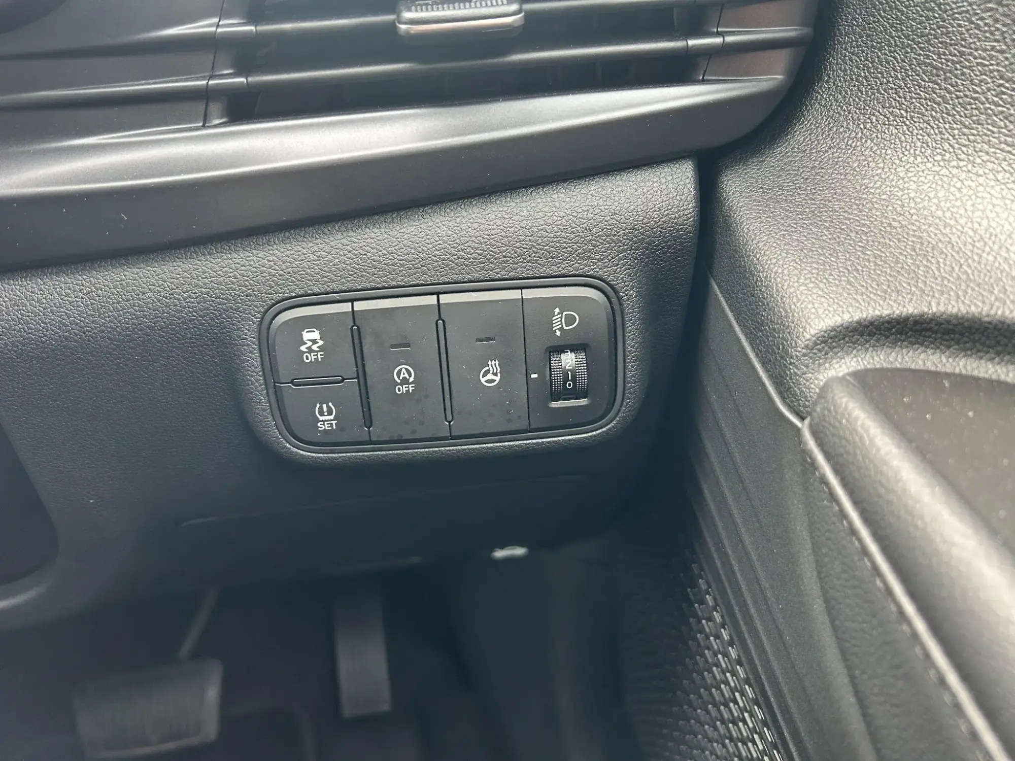 Hyundai i20 Image 15 Hyundai i20 Image 15