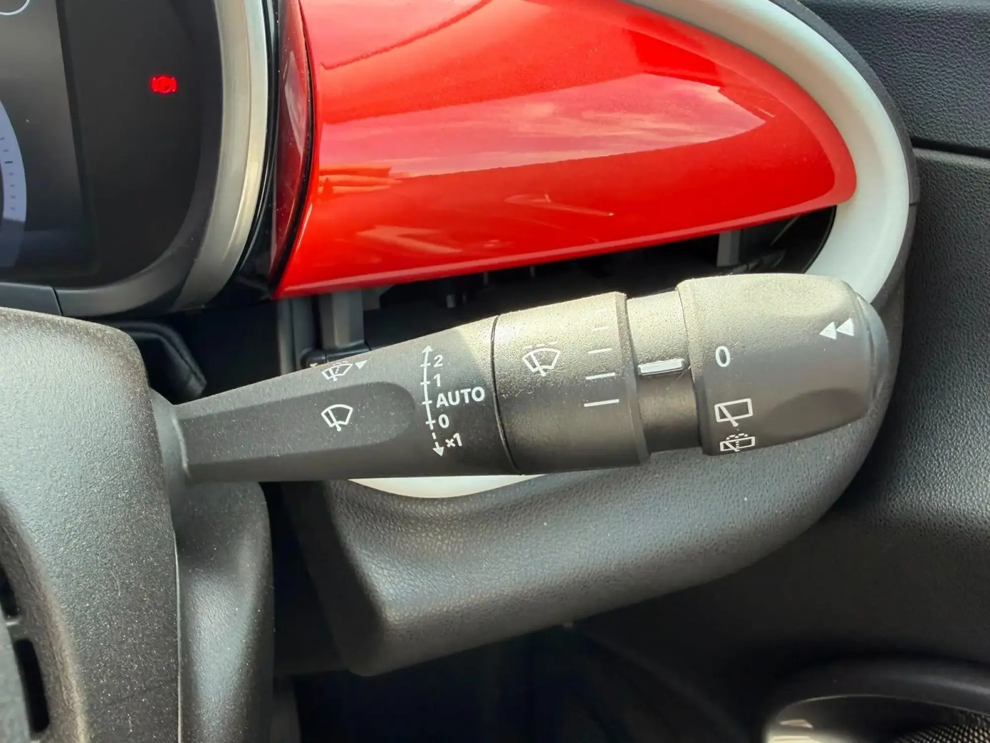 Fiat 600 Petrol Image 21