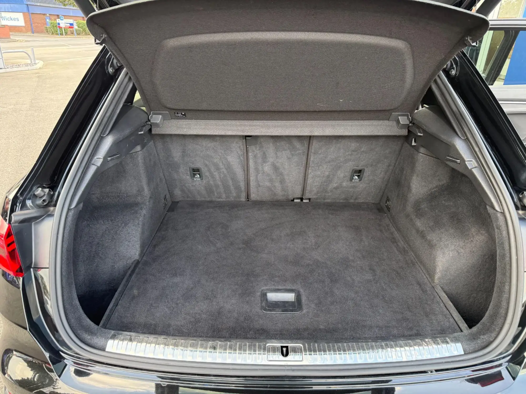 Audi Q3 Image 10
