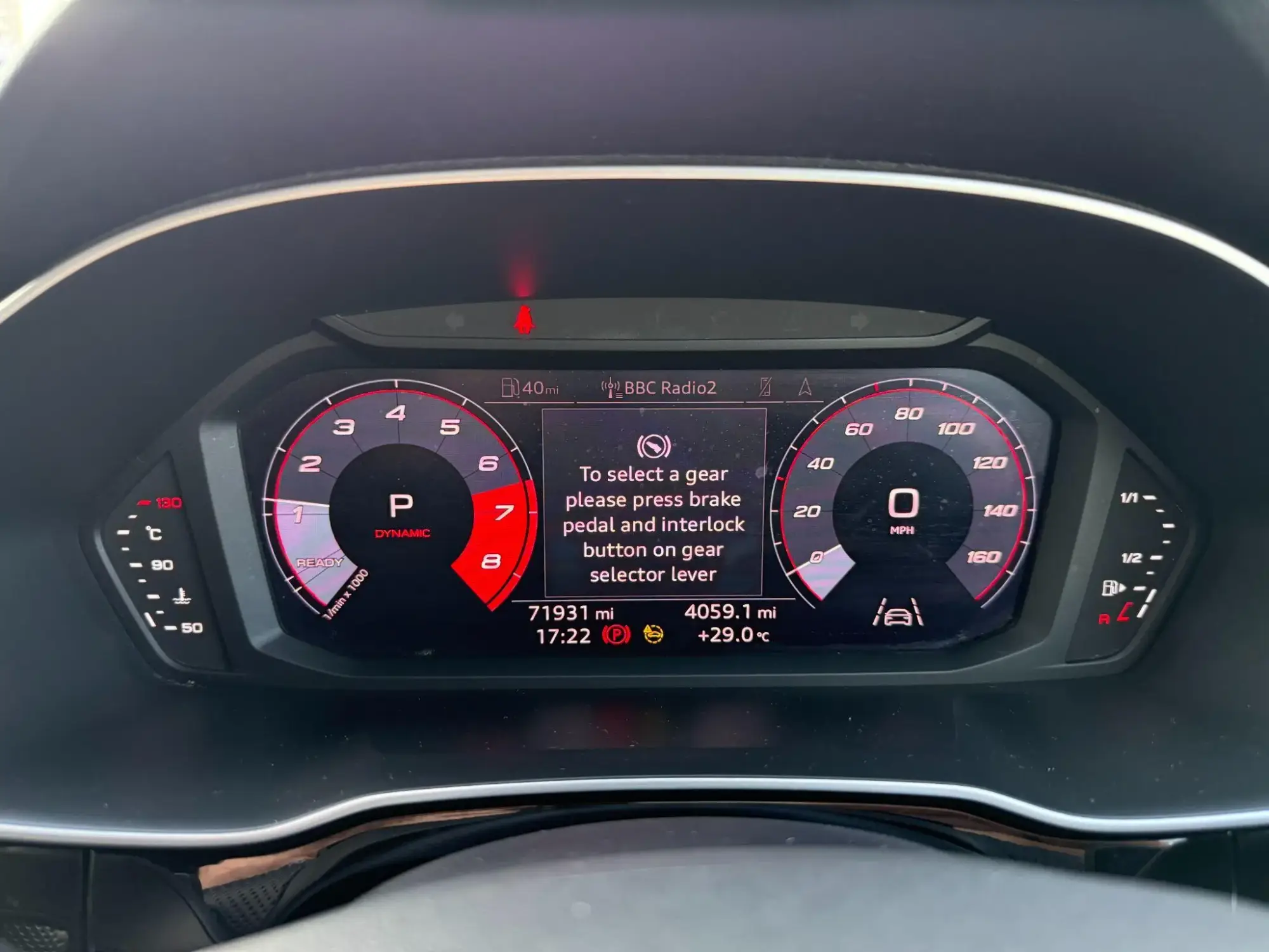 Audi Q3 Image 12