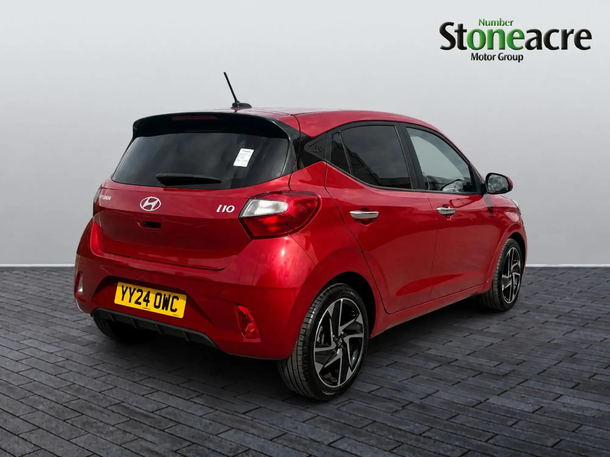 Hyundai i10 Image 3 Hyundai i10 Image 3