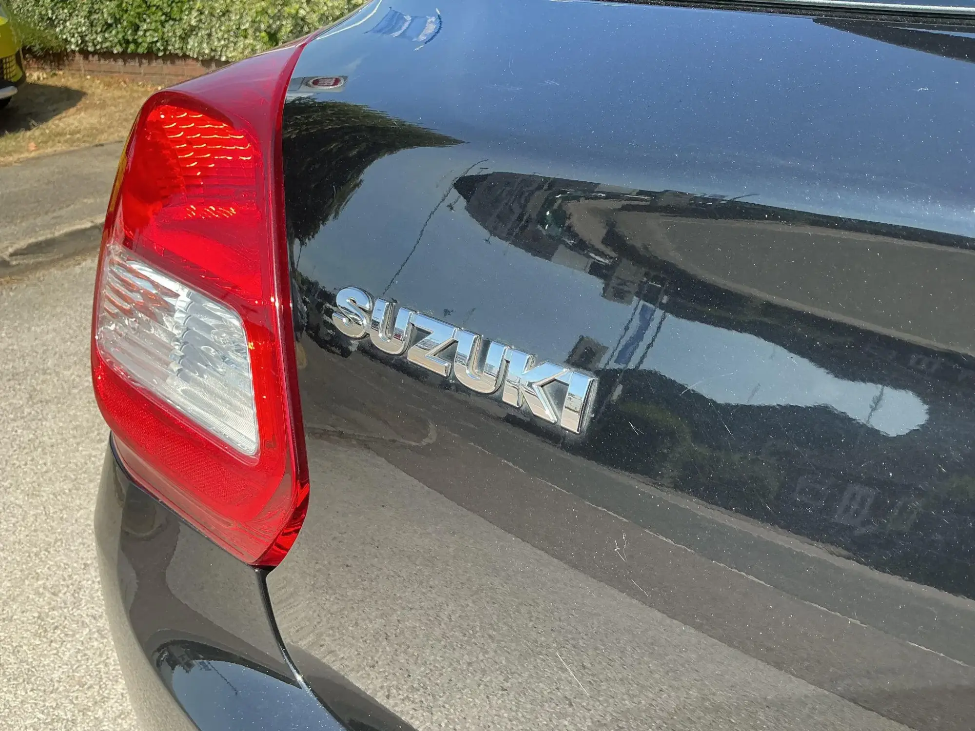 Suzuki Swift Image 11
