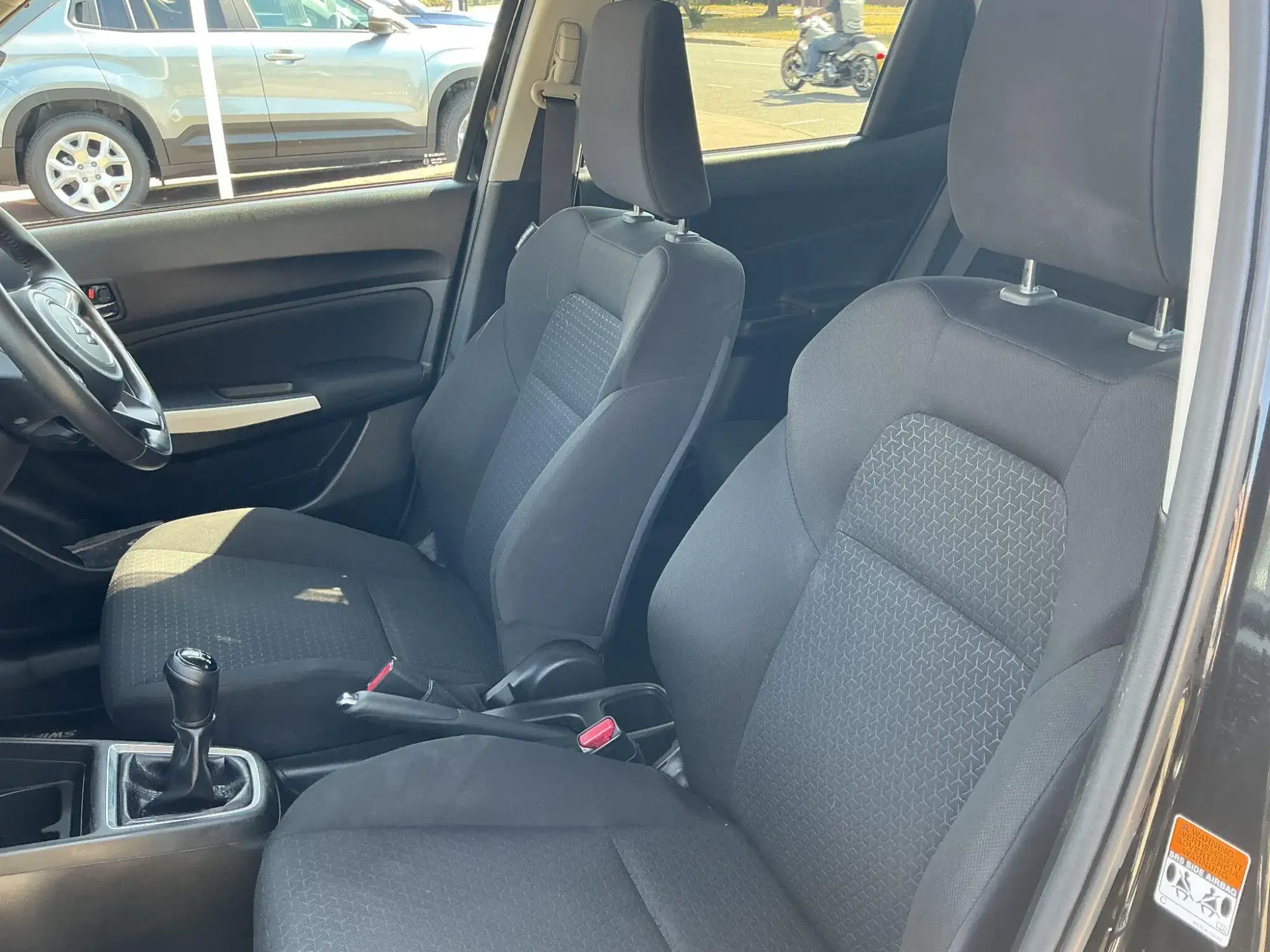 Suzuki Swift Image 18