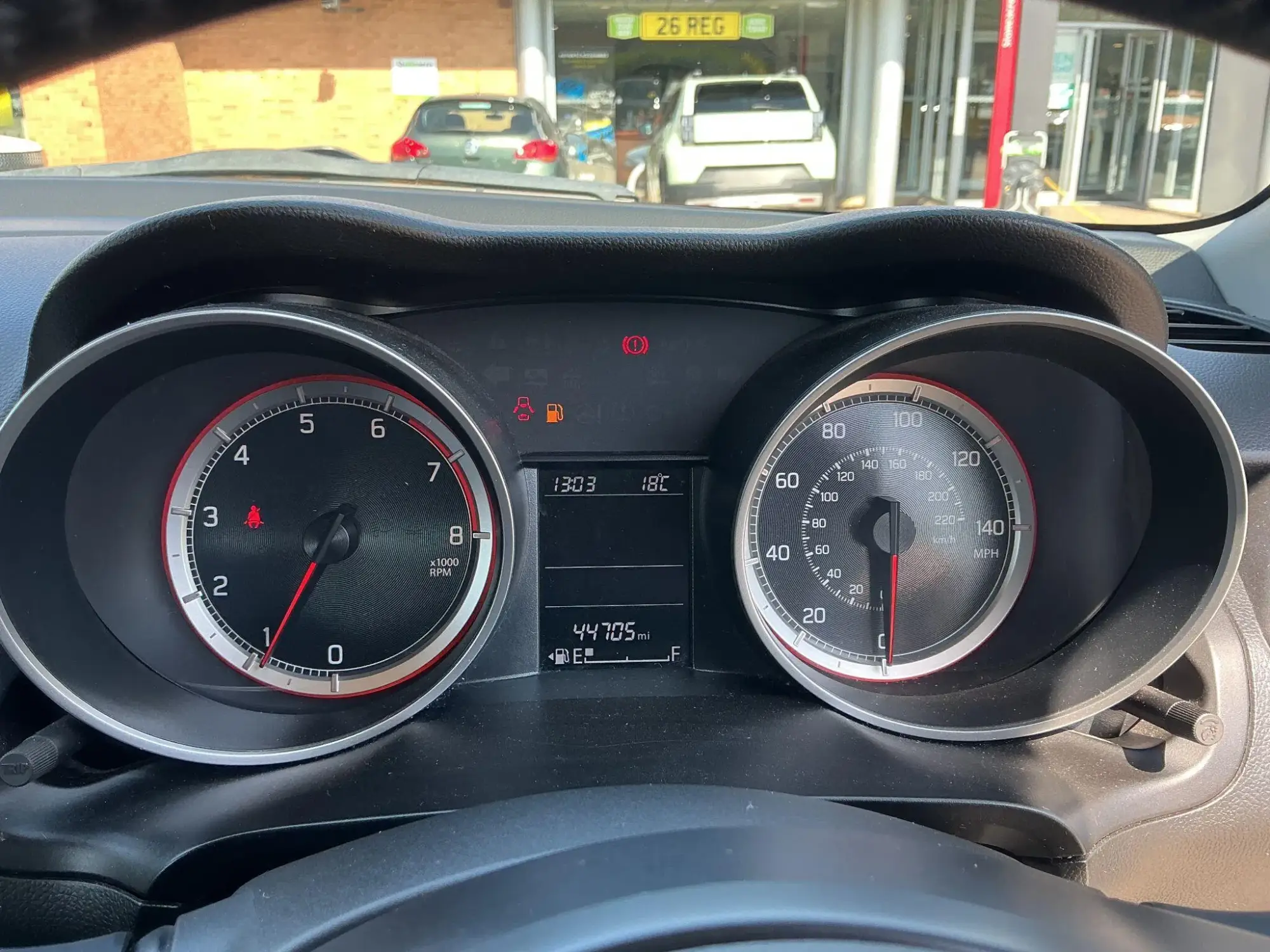 Suzuki Swift Image 19