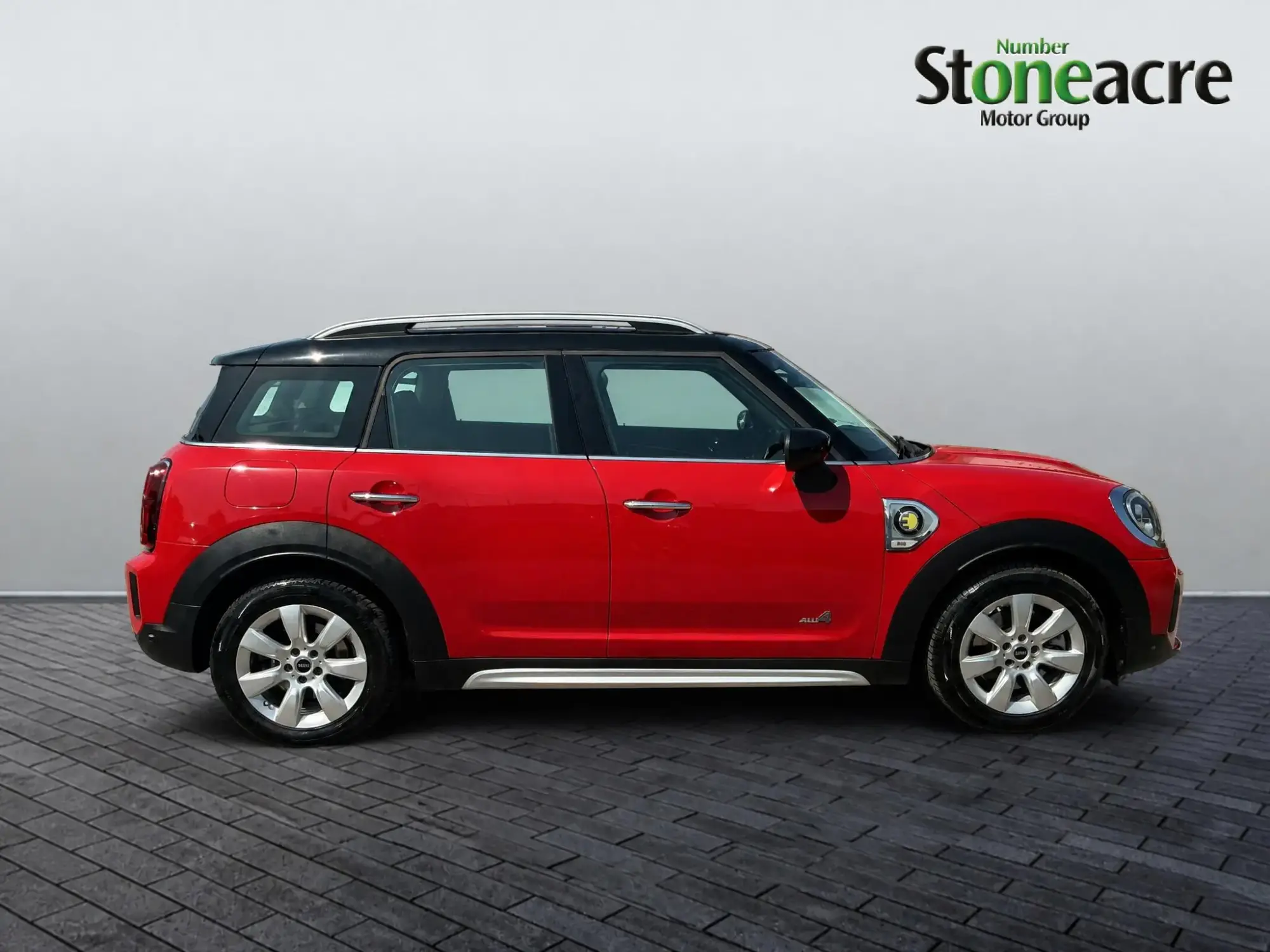 MINI Countryman Image 2 MINI Countryman Image 2