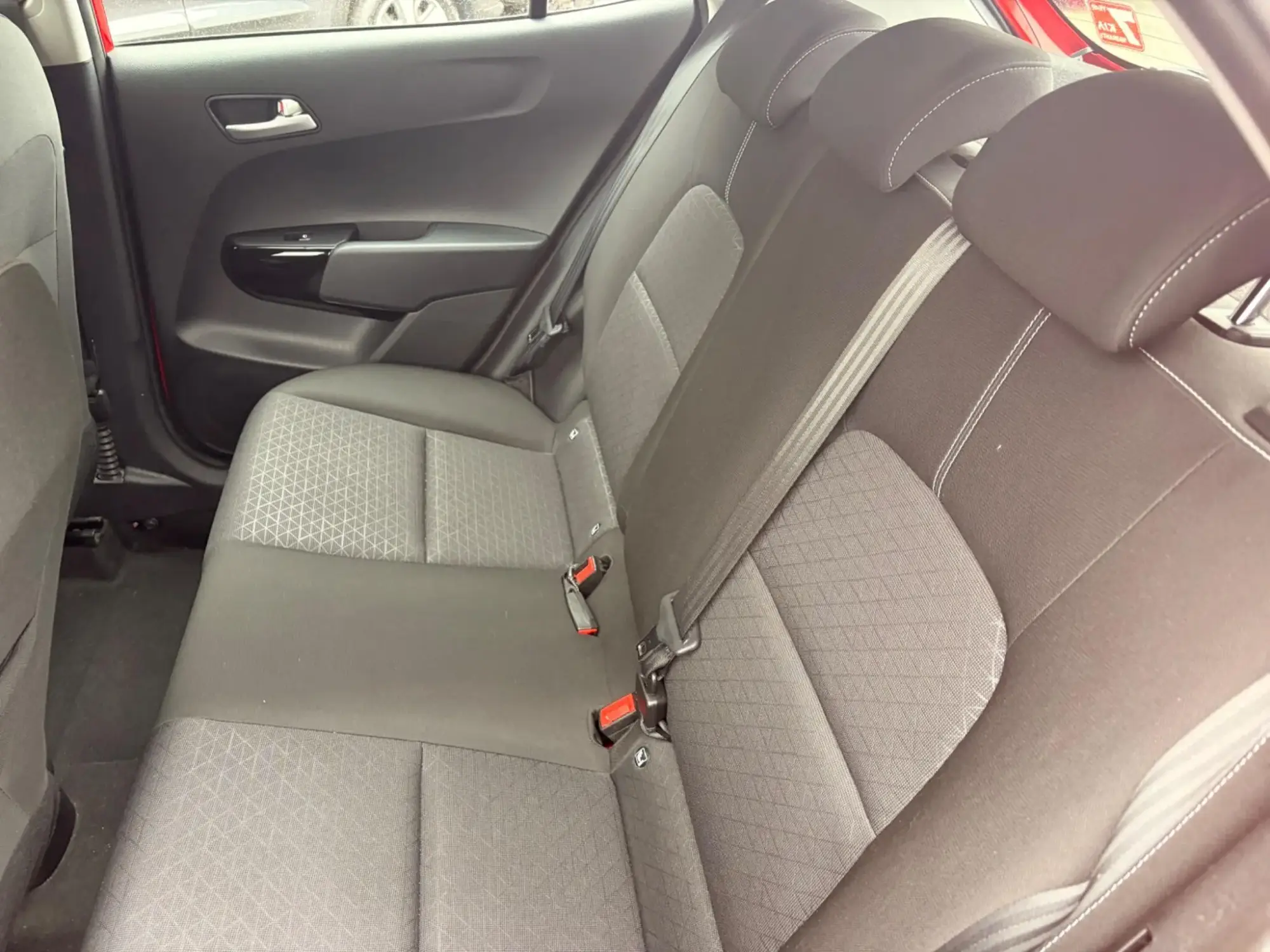 Kia Picanto Image 12 Kia Picanto Image 12