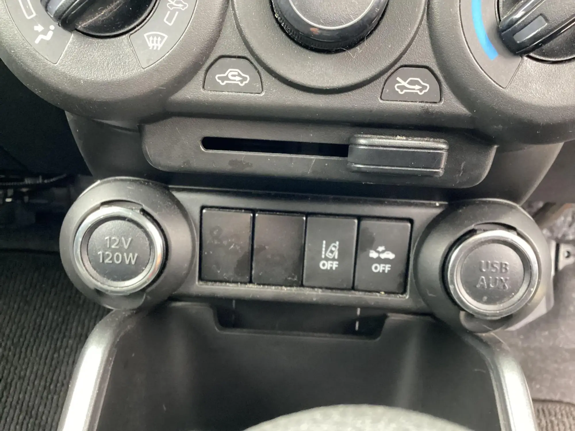 Suzuki Ignis Image 20