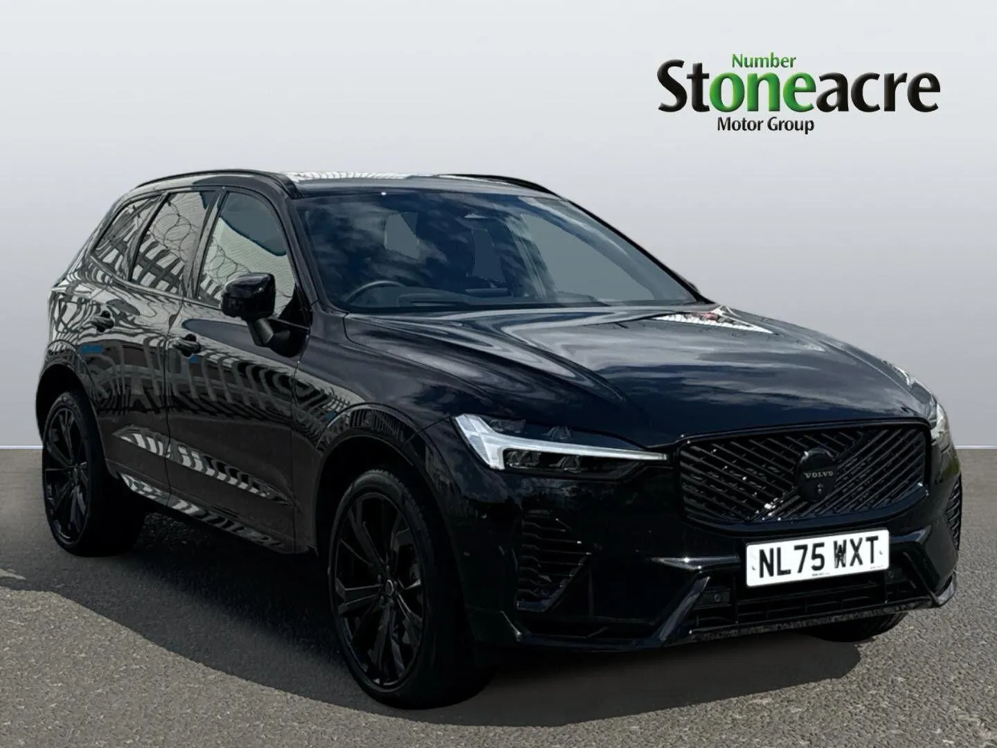 Volvo XC60 listing photo