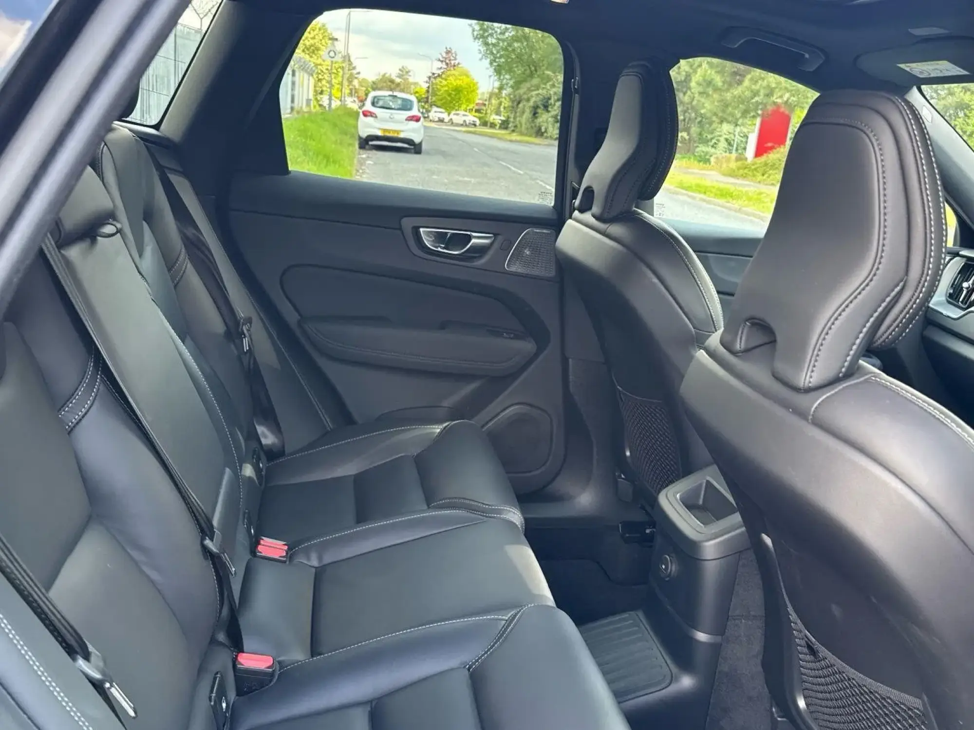 Volvo XC60 Image 12 Volvo XC60 Image 12