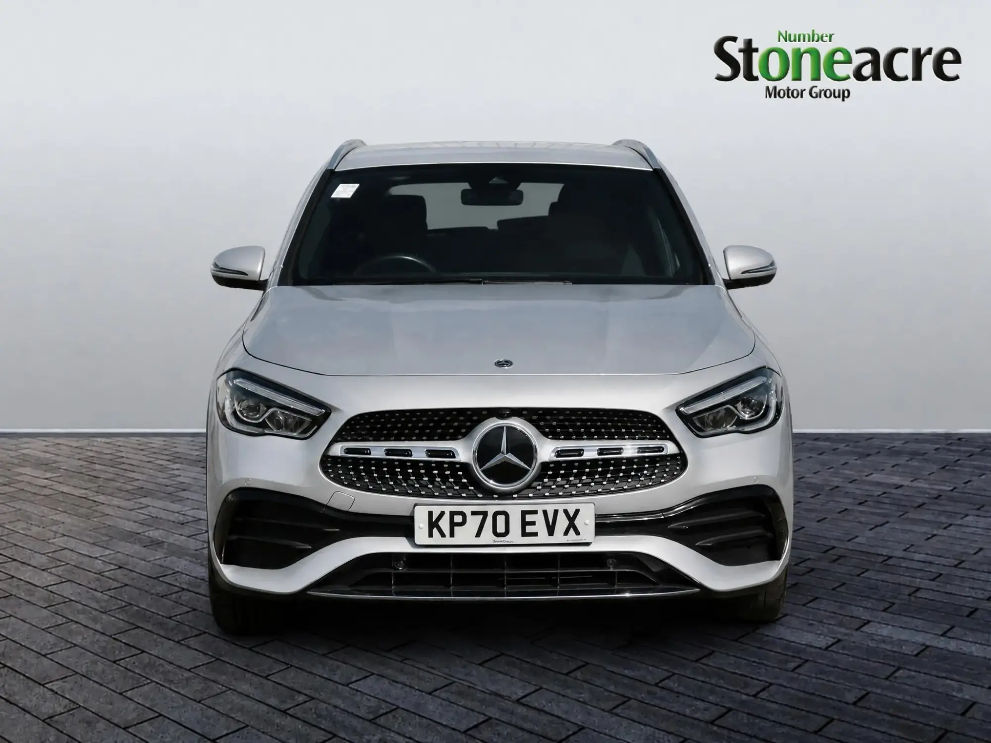 Mercedes-Benz GLA Image 8 Mercedes-Benz GLA Image 8