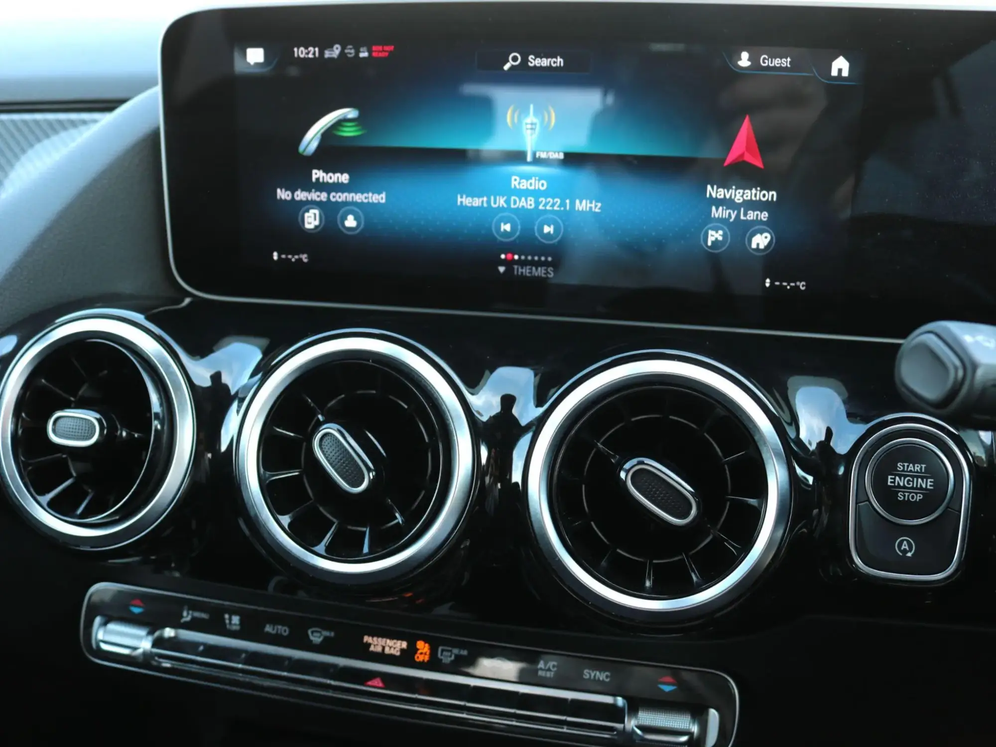 Mercedes-Benz GLA Image 19 Mercedes-Benz GLA Image 19