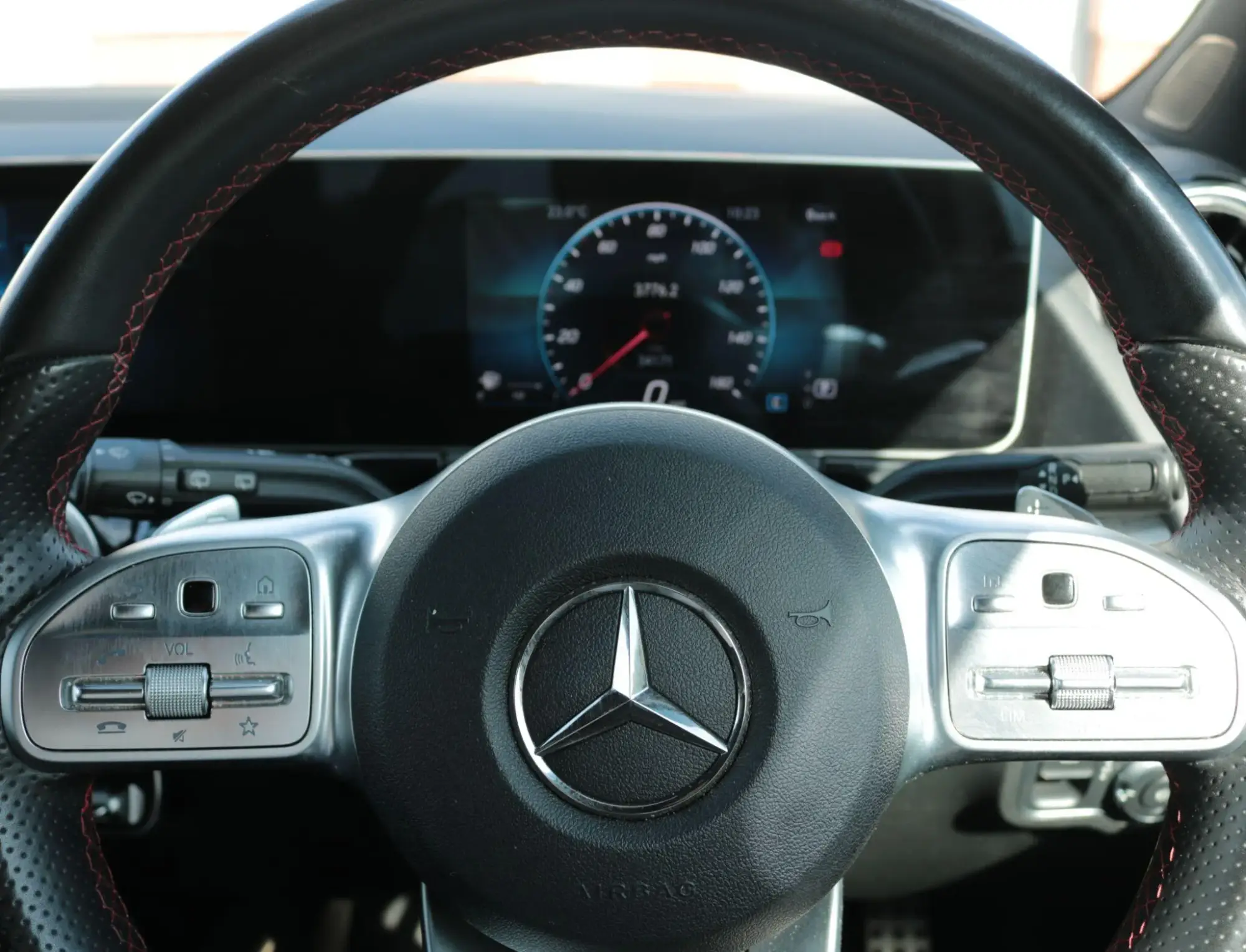 Mercedes-Benz GLA Image 23 Mercedes-Benz GLA Image 23