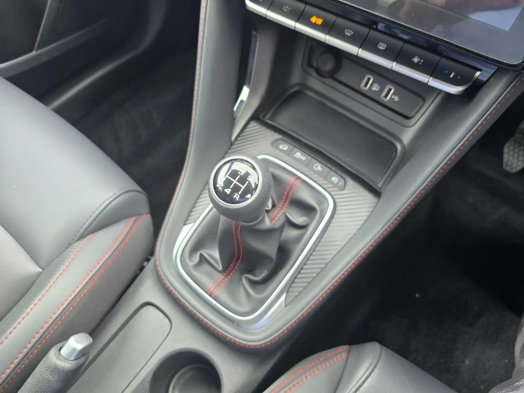 MG ZS Image 17
