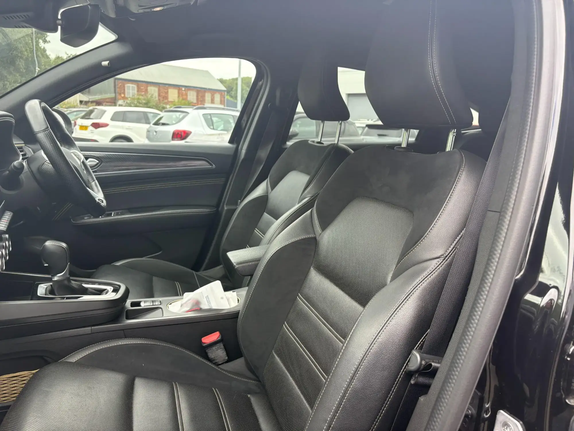 Renault Arkana E-Tech Image 12