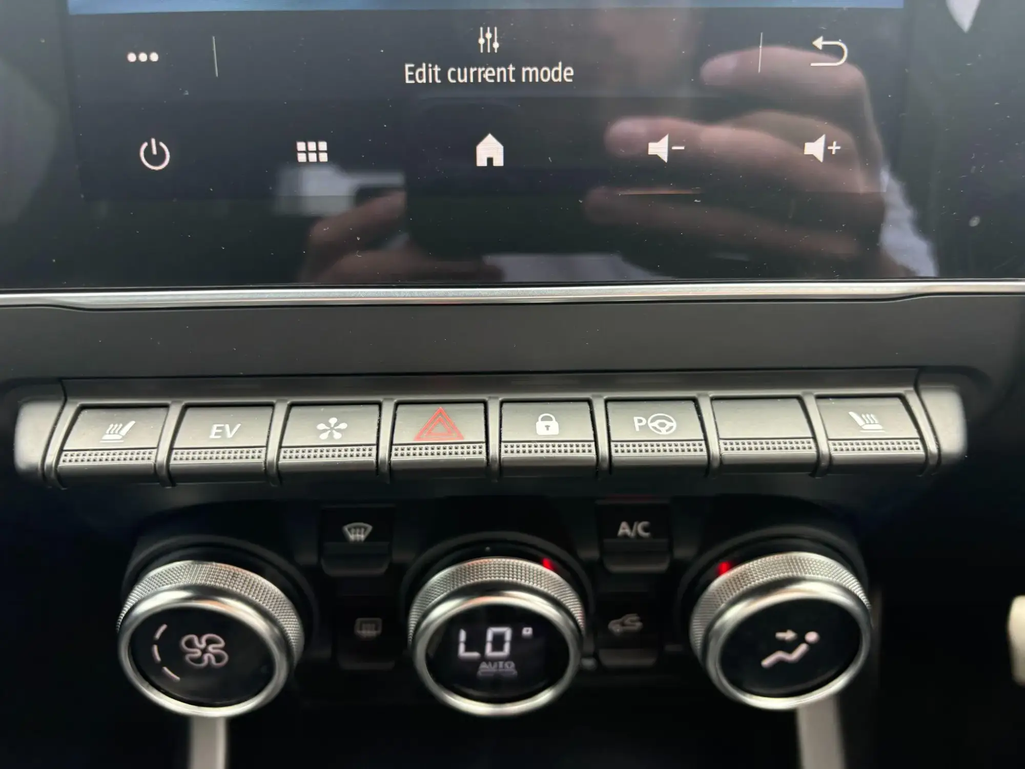 Renault Arkana E-Tech Image 25