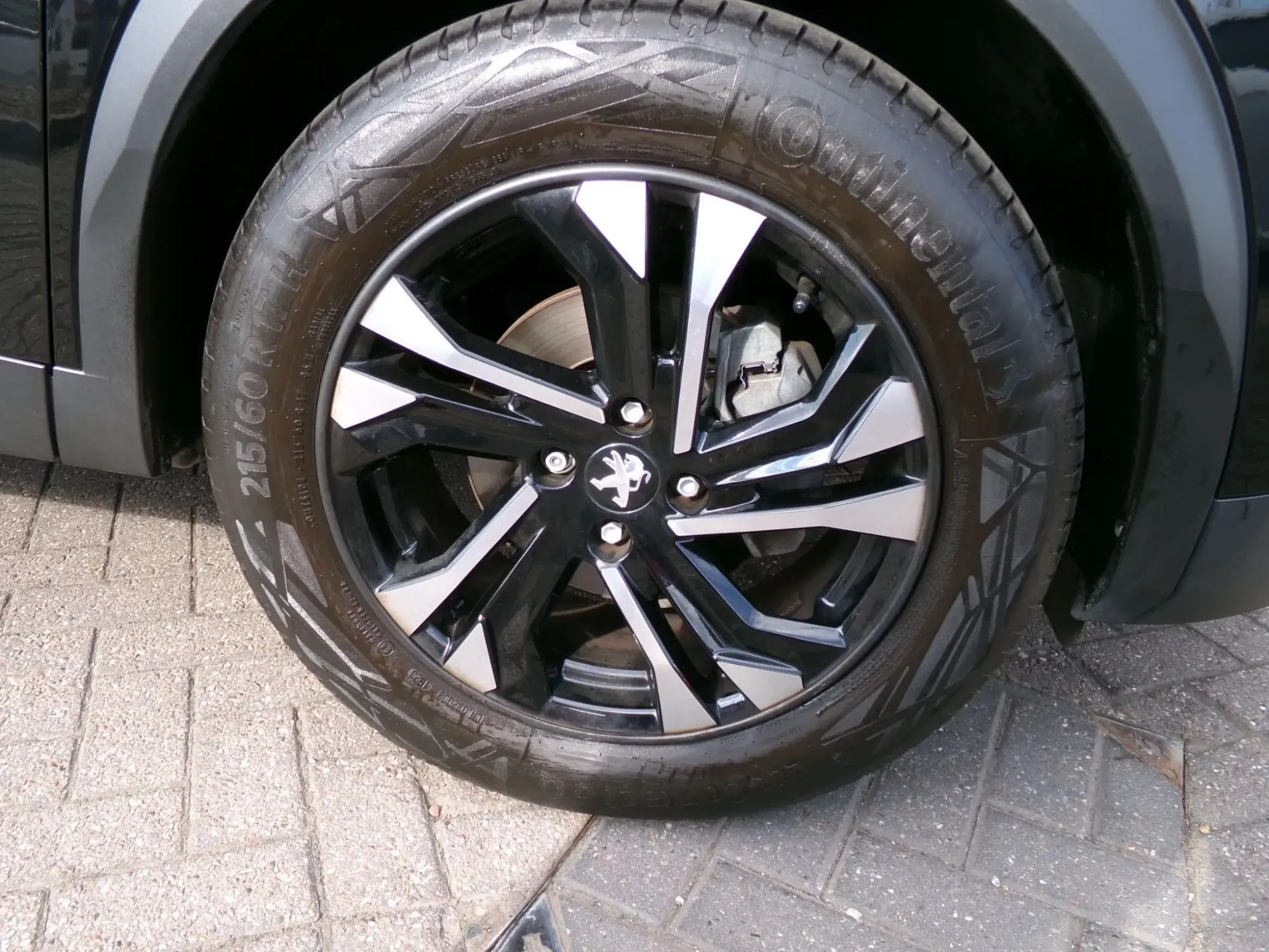 Peugeot 2008 Image 10 Peugeot 2008 Image 10