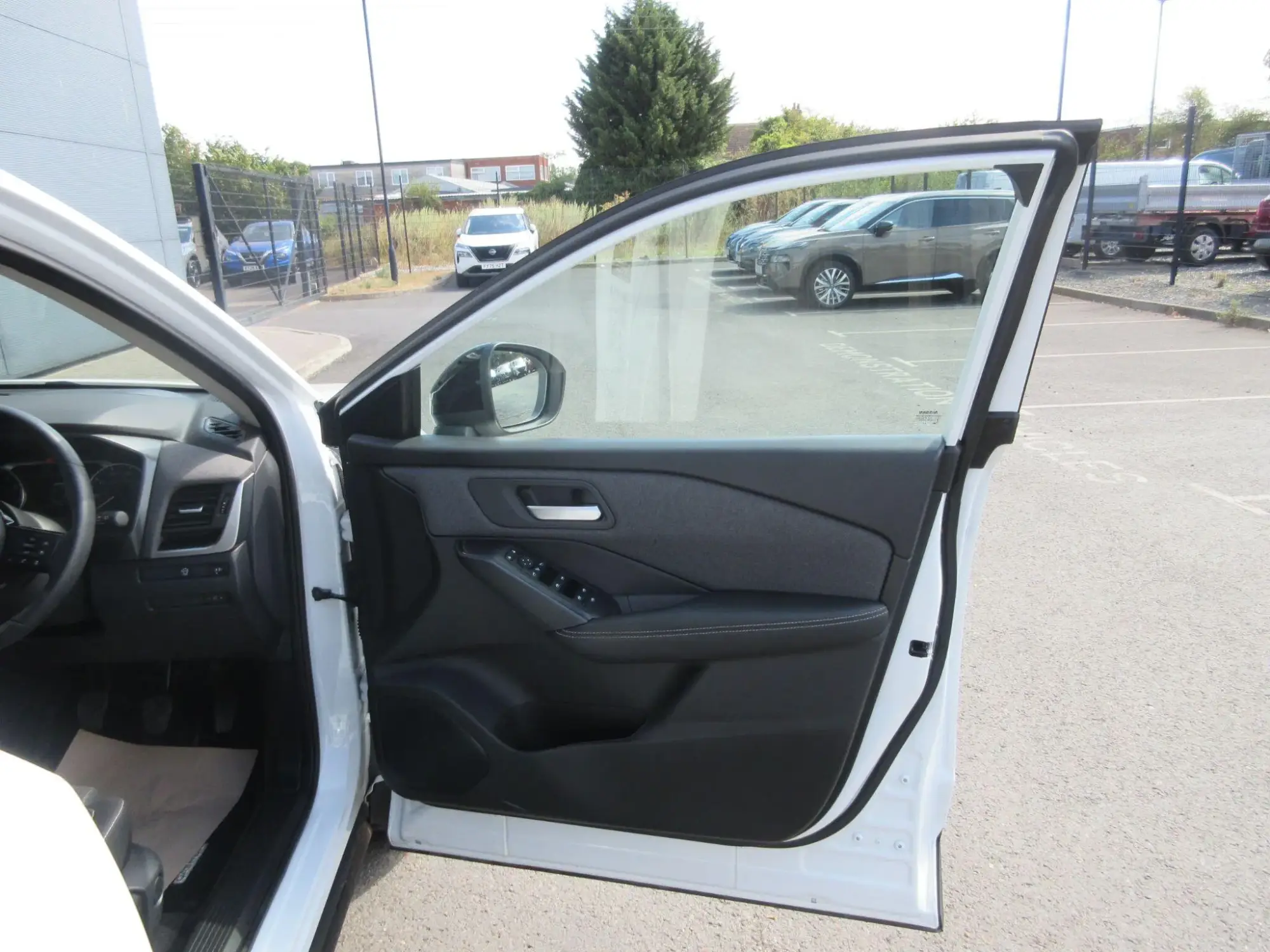 Nissan Qashqai Image 10 Nissan Qashqai Image 10