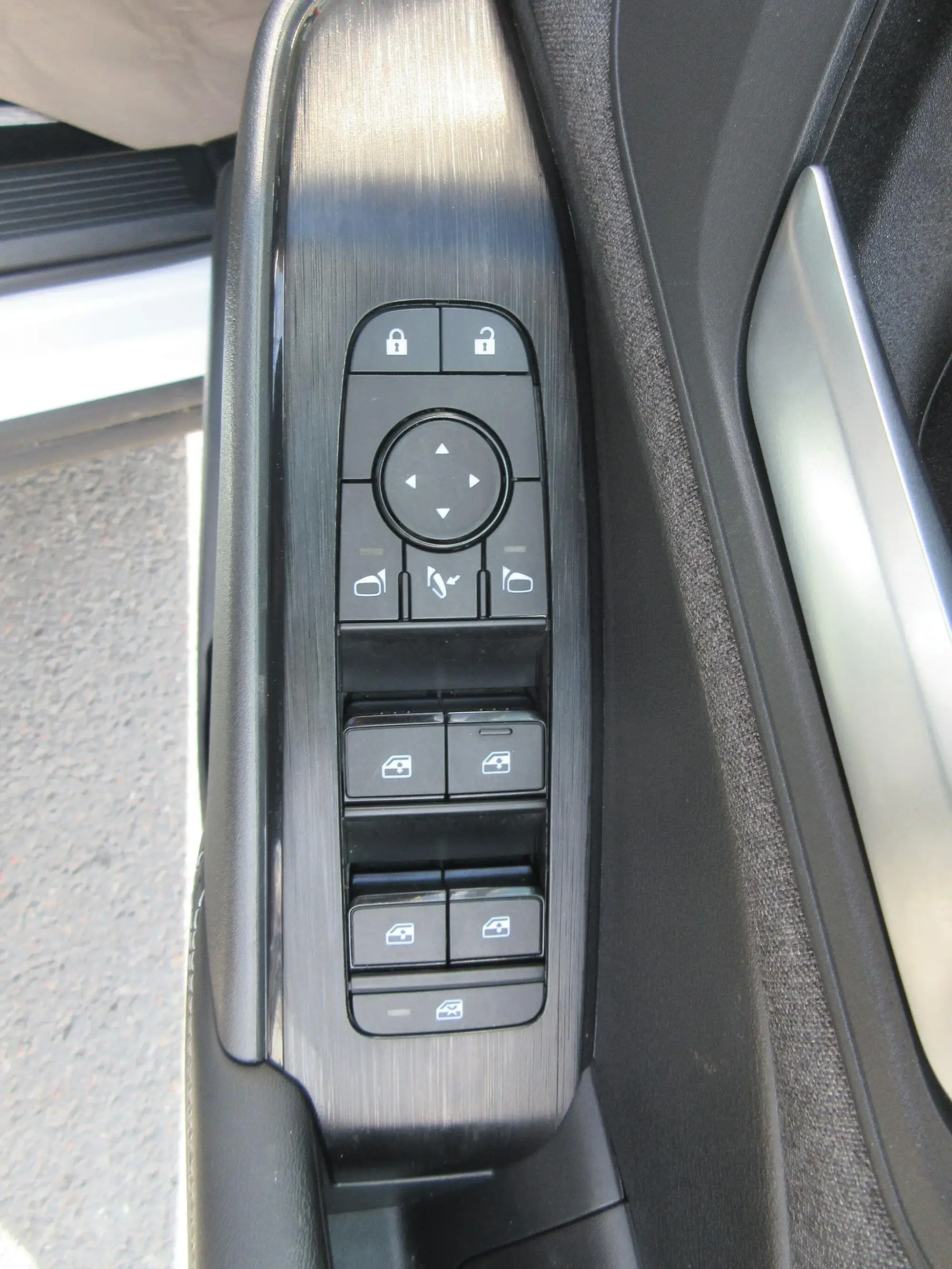Nissan Qashqai Image 27 Nissan Qashqai Image 27