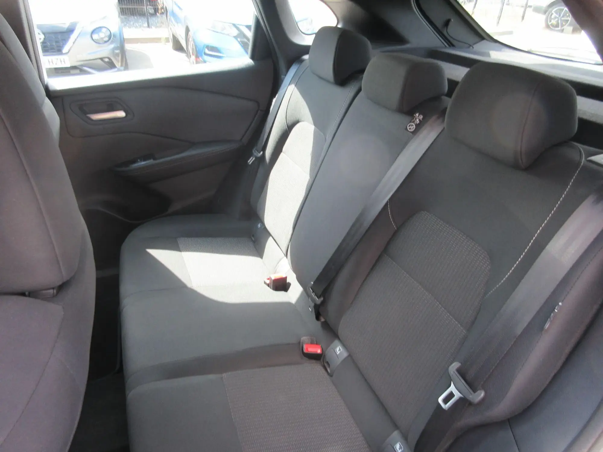 Nissan Qashqai Image 33 Nissan Qashqai Image 33