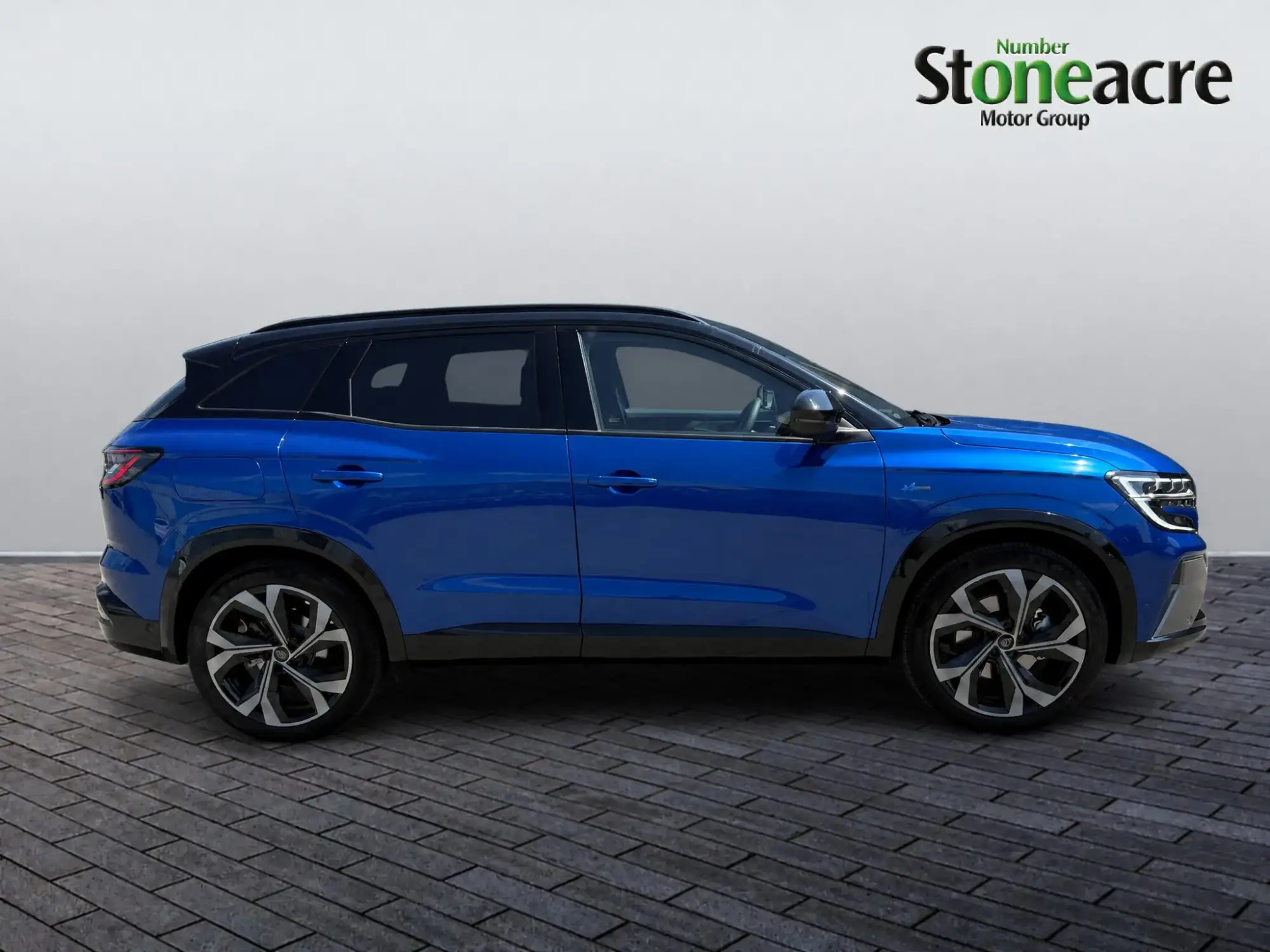 Renault Austral E-Tech Image 2 Renault Austral E-Tech Image 2