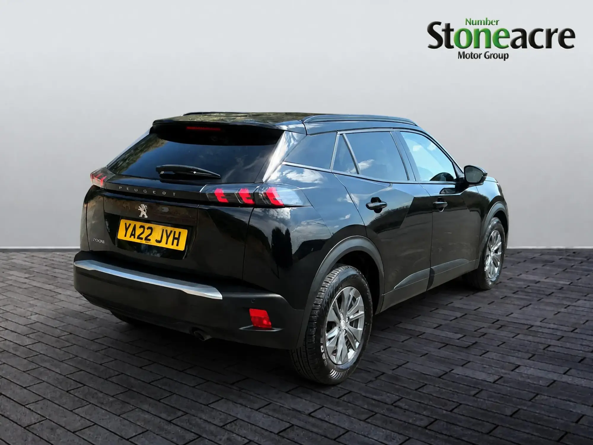 Peugeot 2008 Image 8