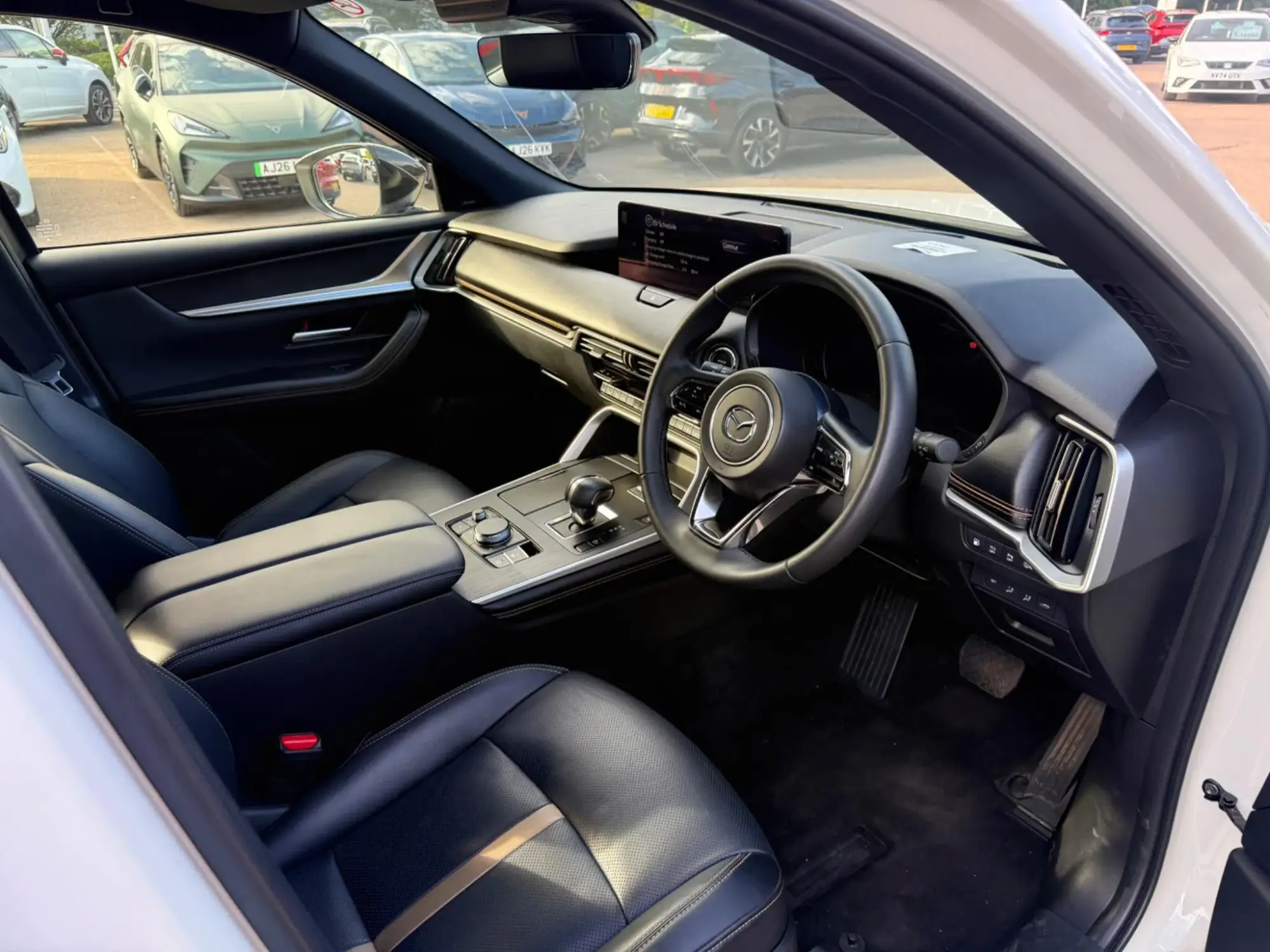 Mazda CX-60 PHEV Image 16 Mazda CX-60 PHEV Image 16