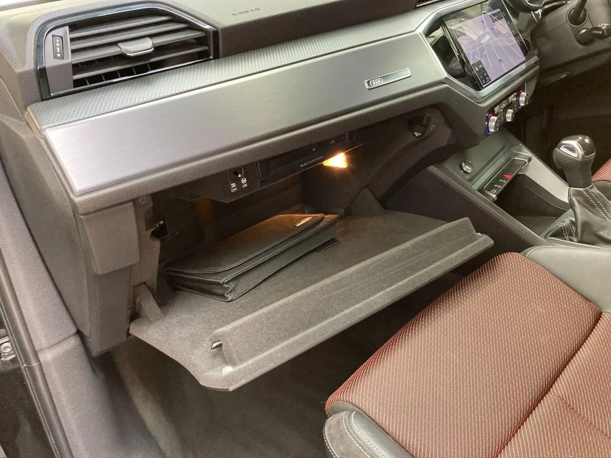 Audi Q3 Image 28