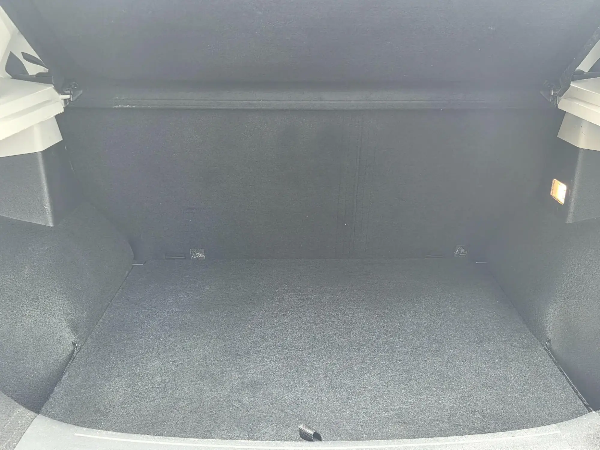 MG ZS Image 22