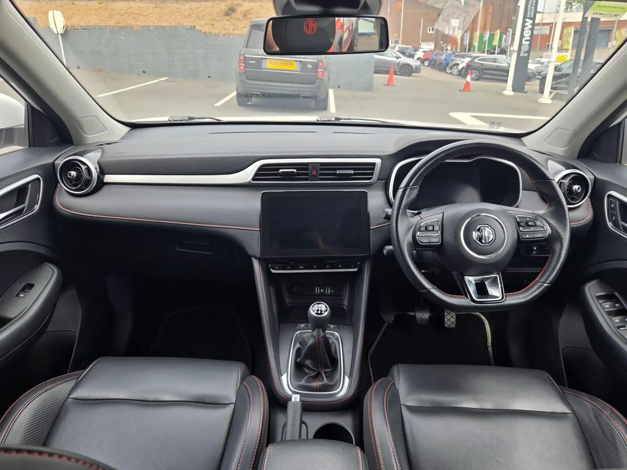MG ZS Image 37