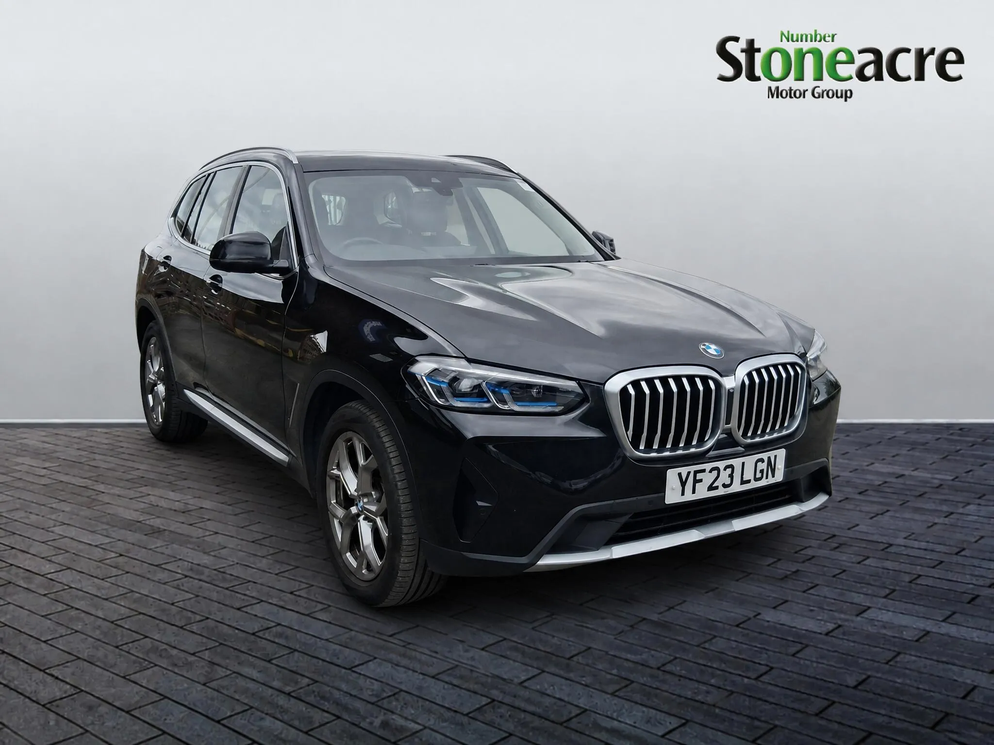 BMW X3 listing photo