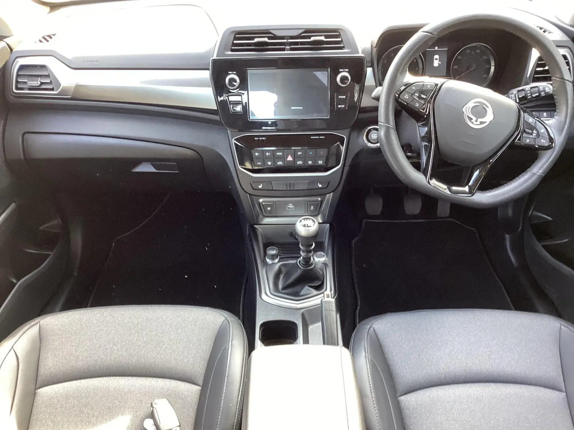 KGM Tivoli Image 8