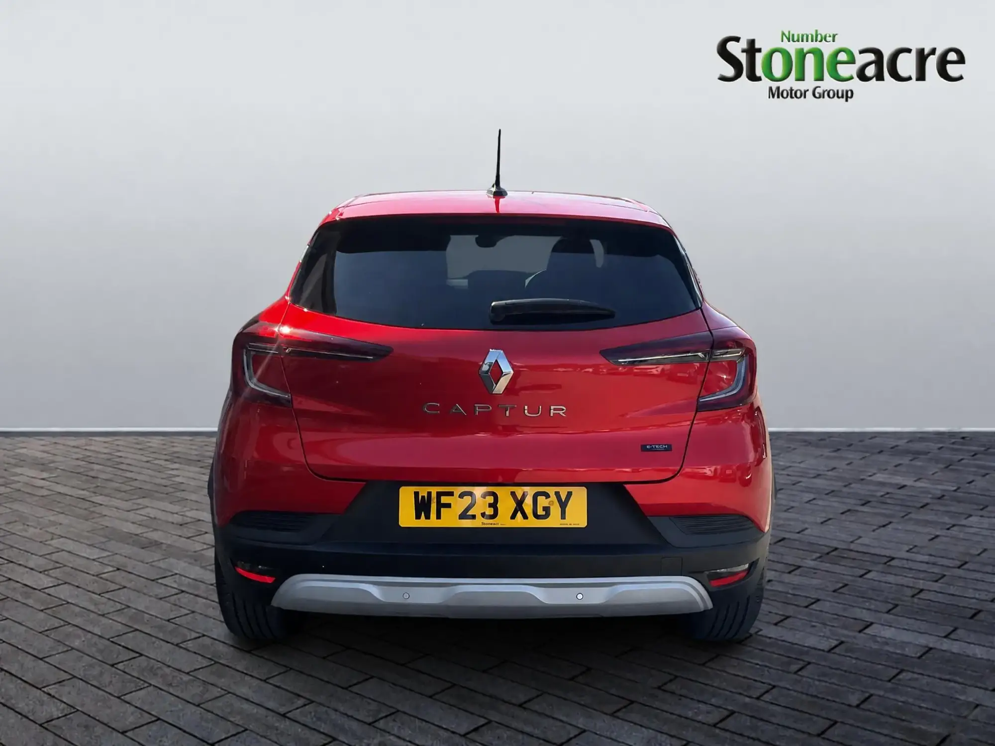 Renault Captur E-Tech Image 6 Renault Captur E-Tech Image 6