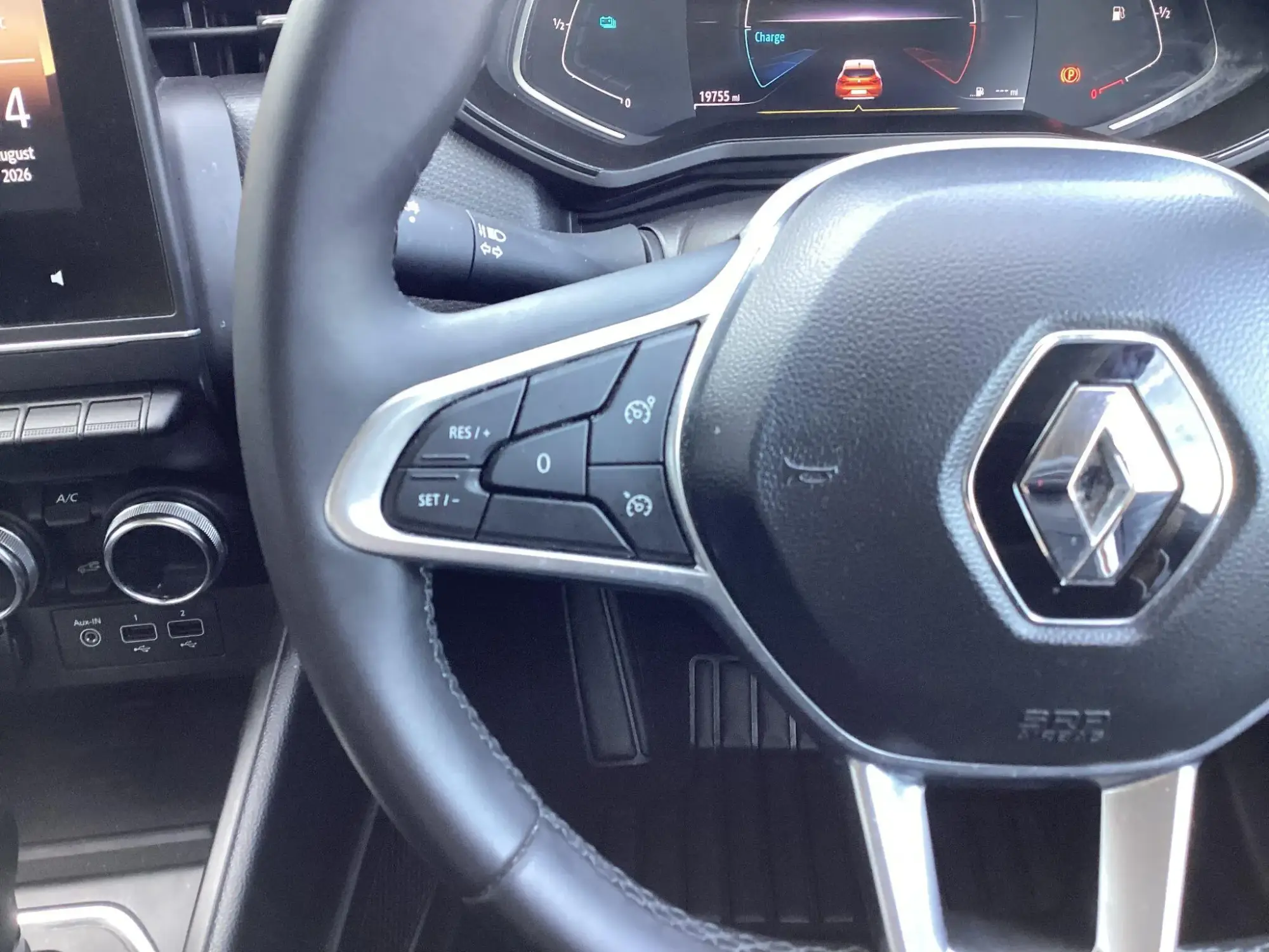 Renault Clio E-Tech Image 16