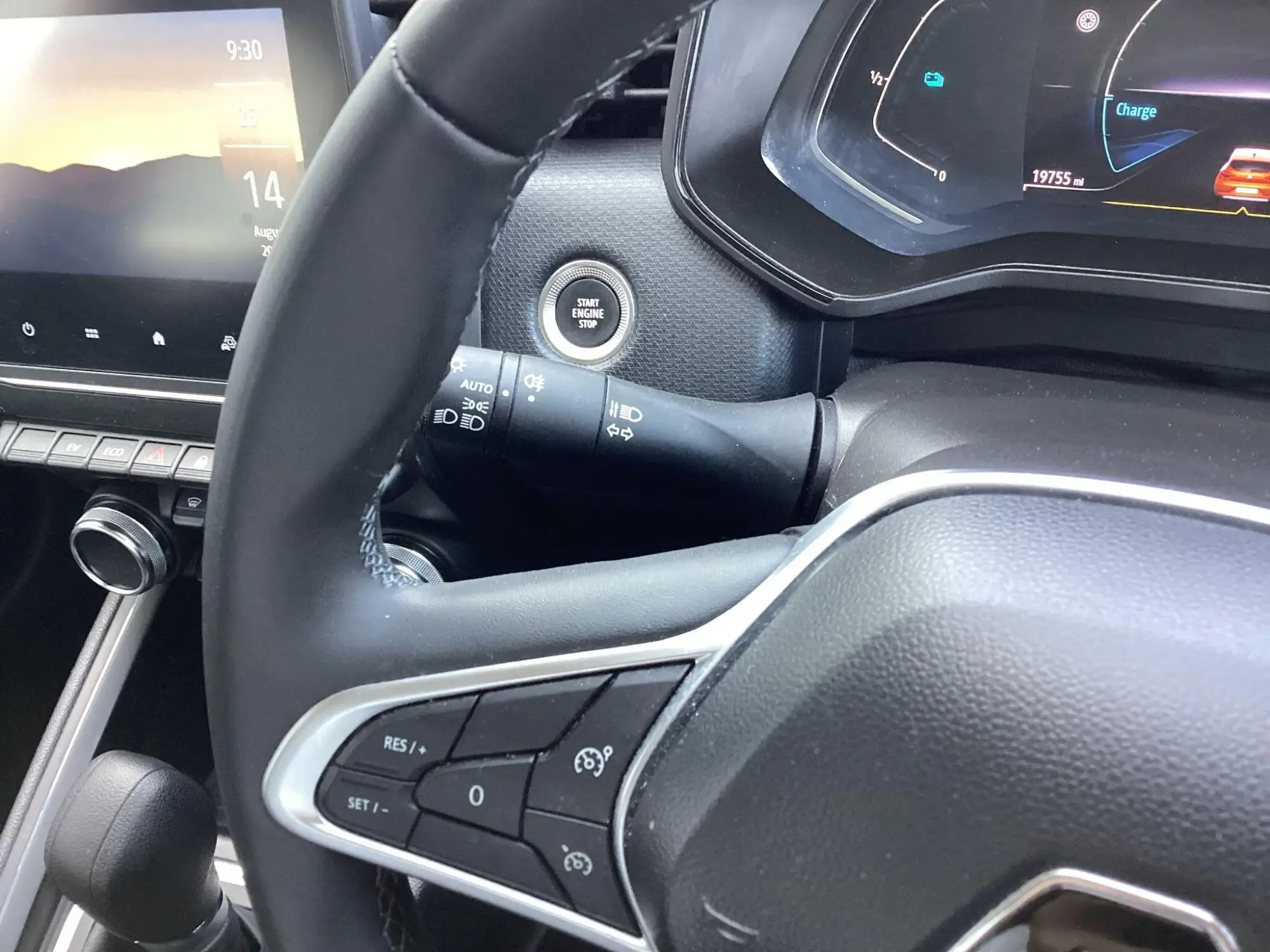 Renault Clio E-Tech Image 19