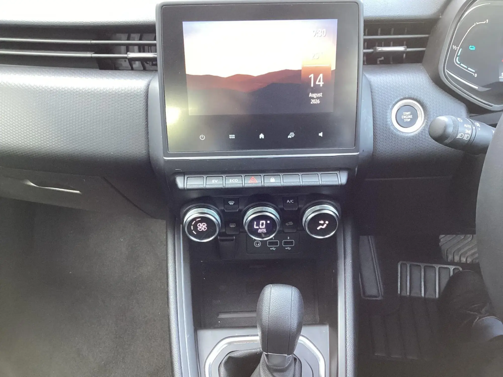 Renault Clio E-Tech Image 21