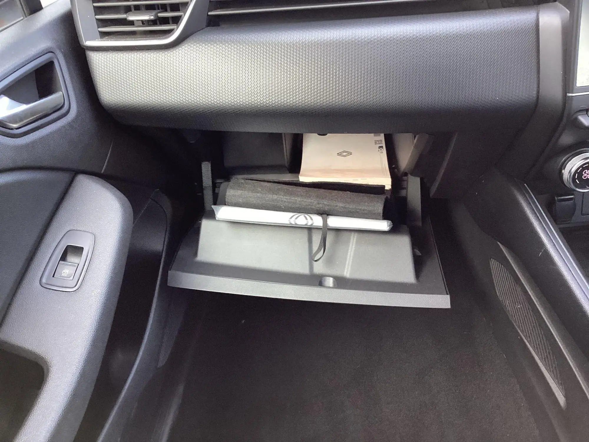 Renault Clio E-Tech Image 22