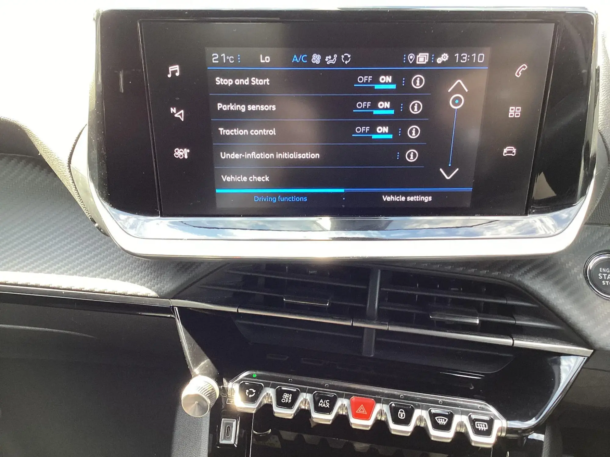 Peugeot 2008 Image 22