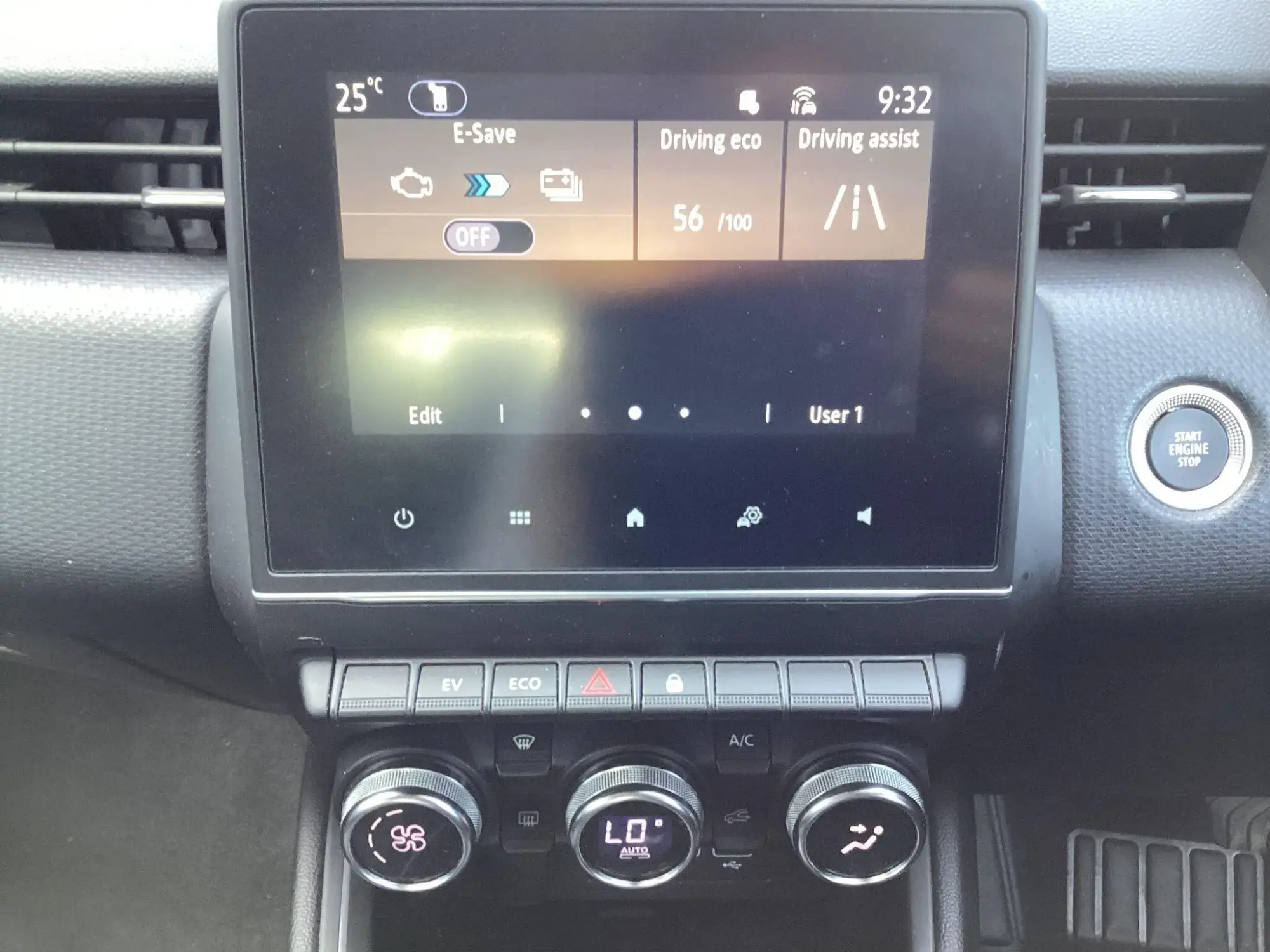Renault Clio E-Tech Image 29