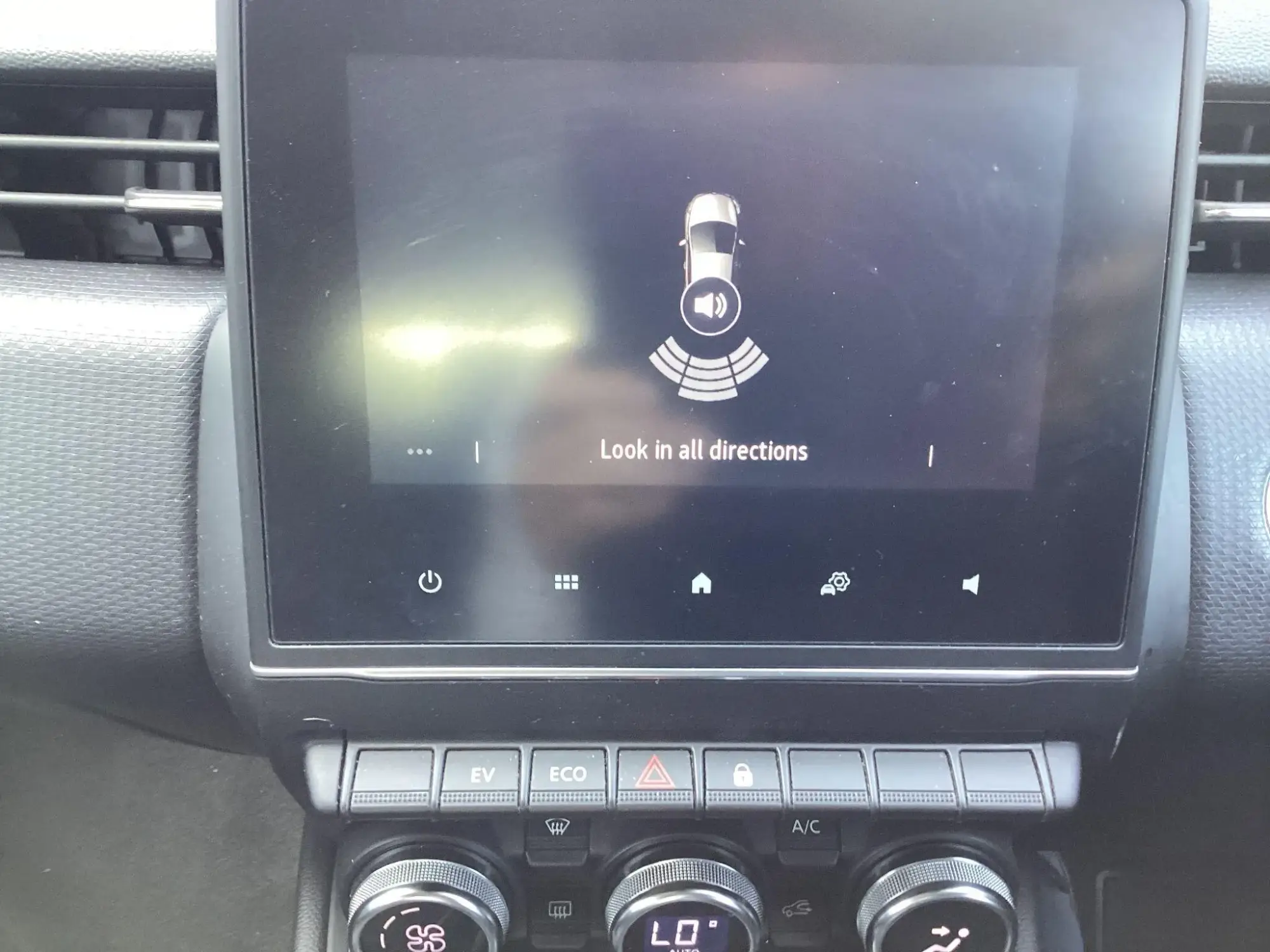 Renault Clio E-Tech Image 30
