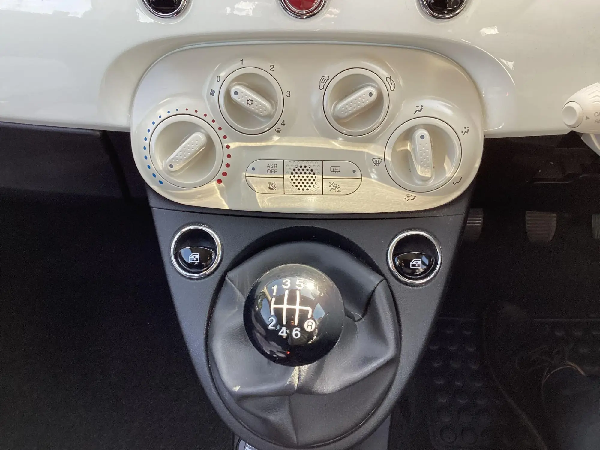 Fiat 500 Image 29