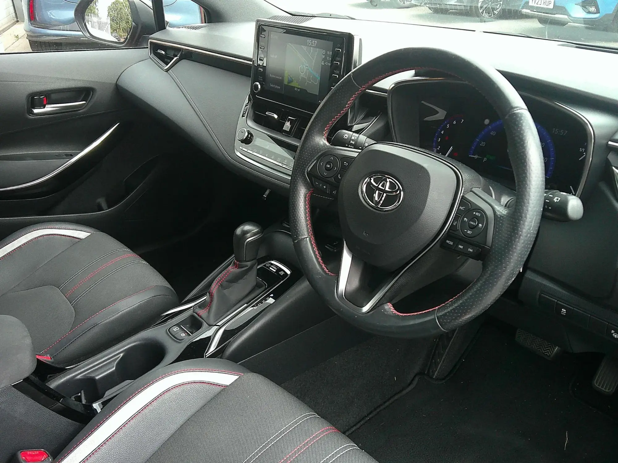 Toyota Corolla Hatchback Image 8