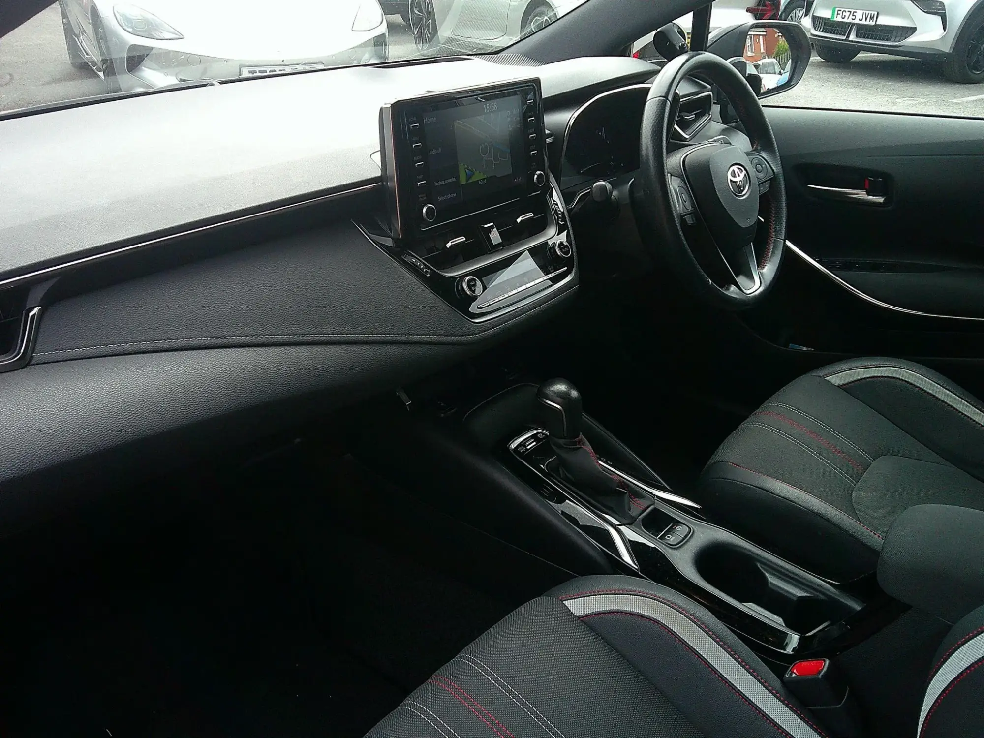 Toyota Corolla Hatchback Image 10